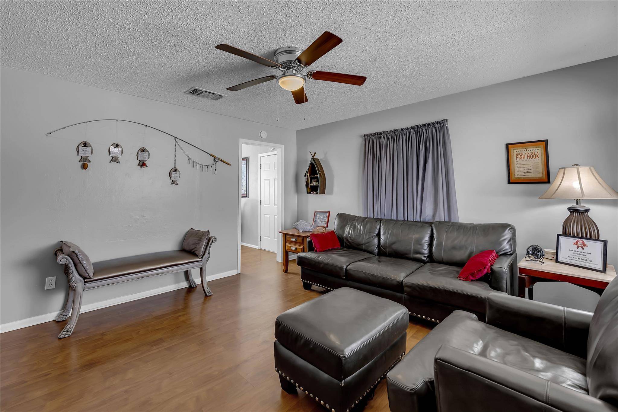 Llano, TX 78643,600 W Ellis ST
