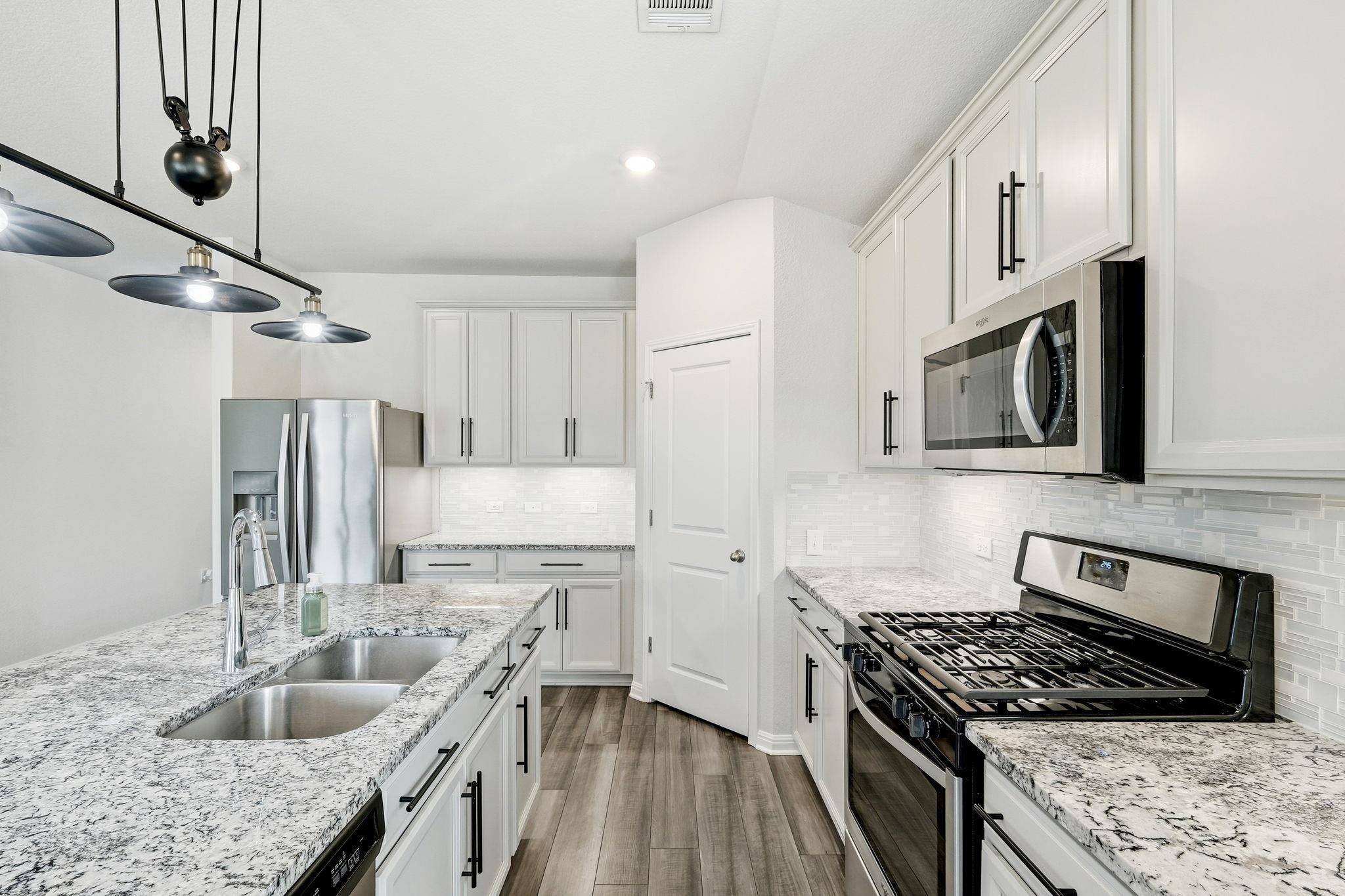 Hutto, TX 78634,424 Windy Reed RD