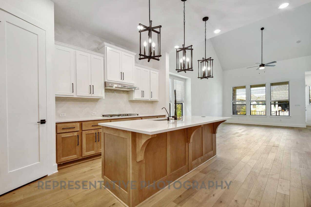 Liberty Hill, TX 78642,522 Menlo CIR