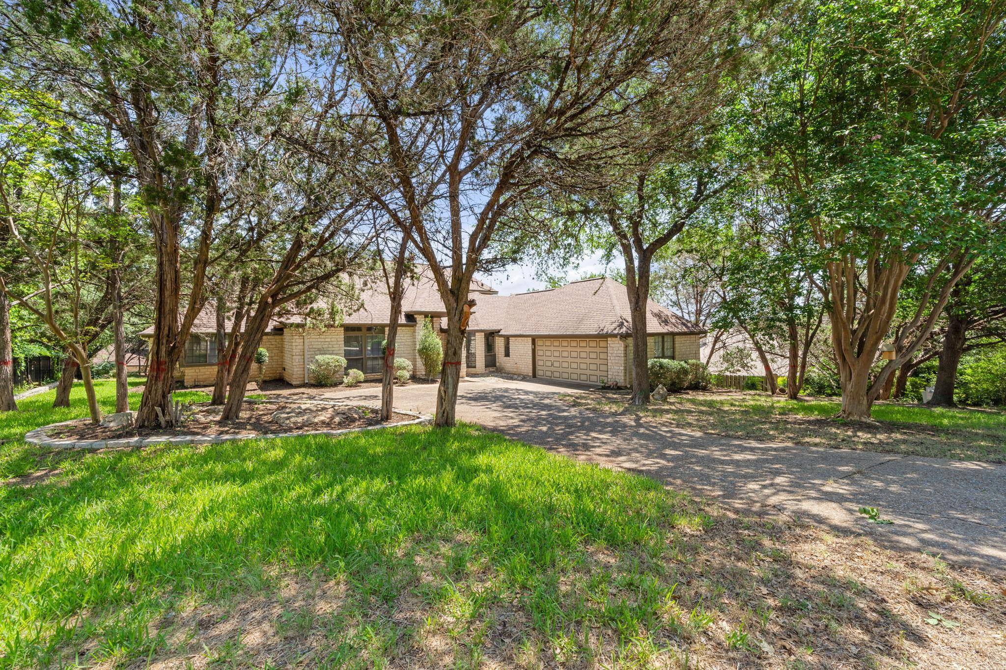 Lakeway, TX 78734,105 Rupen DR
