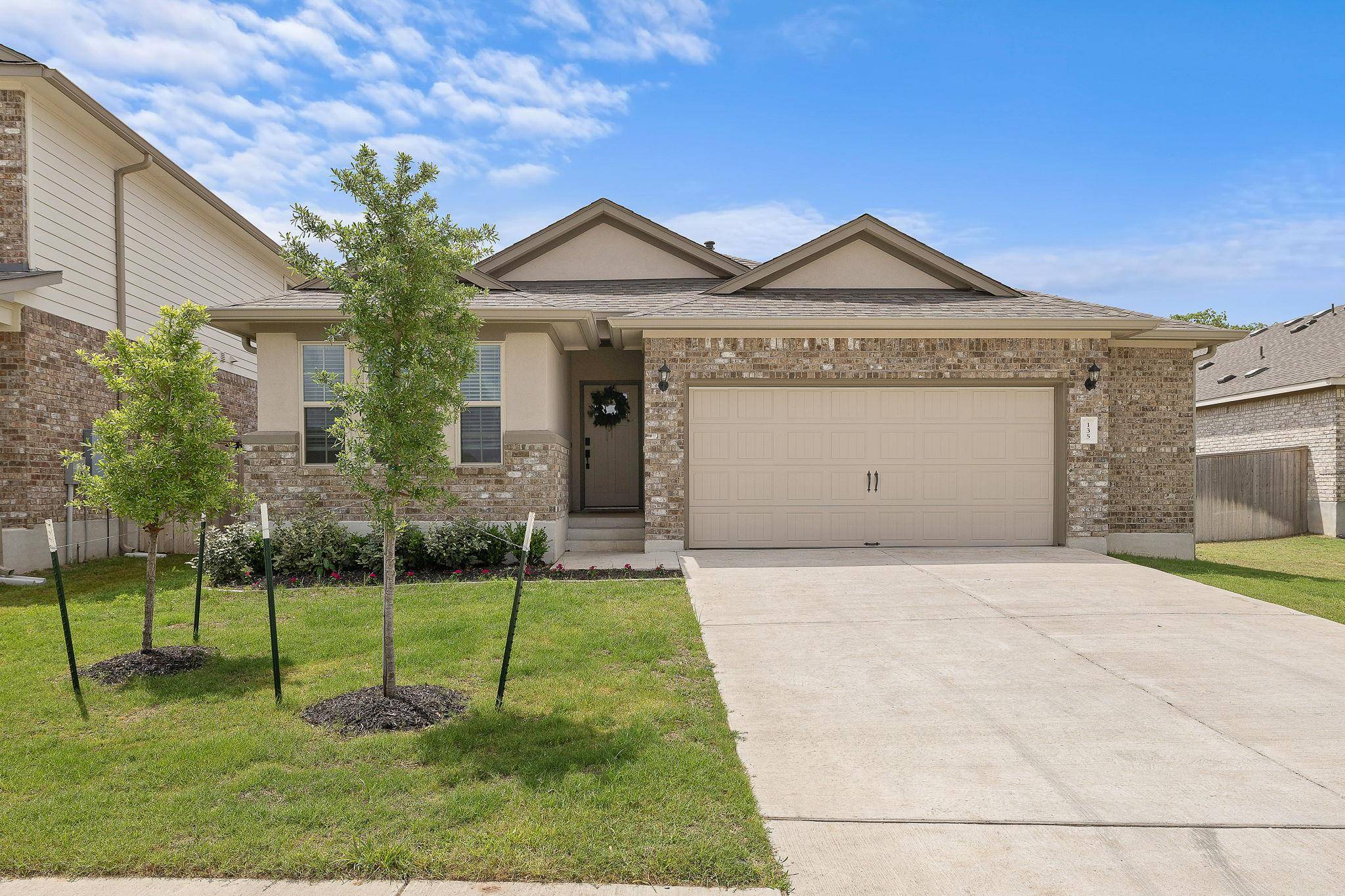 Bastrop, TX 78602,135 Hackberry LN