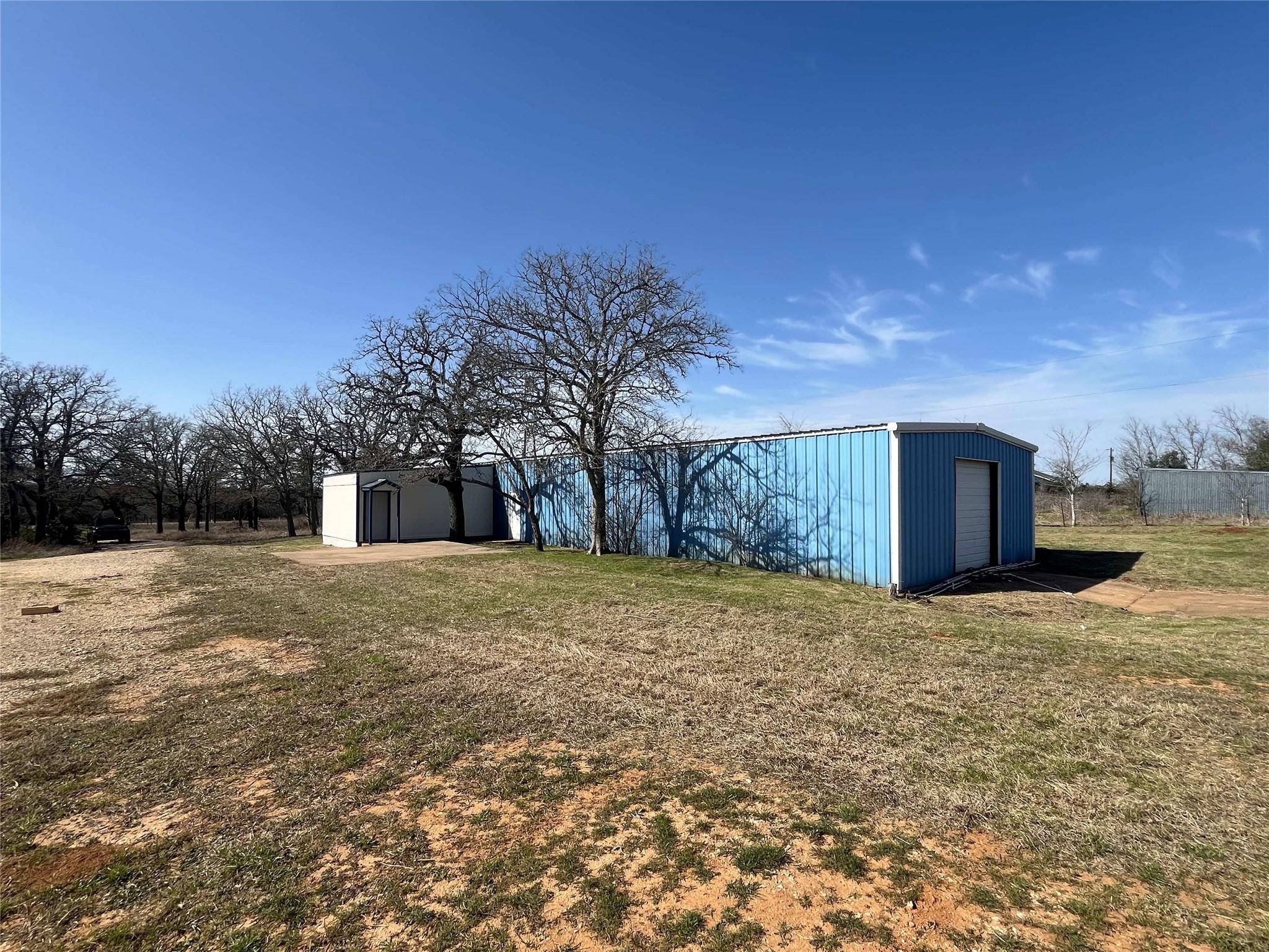 Mcdade, TX 78650,741 Knobbs RD