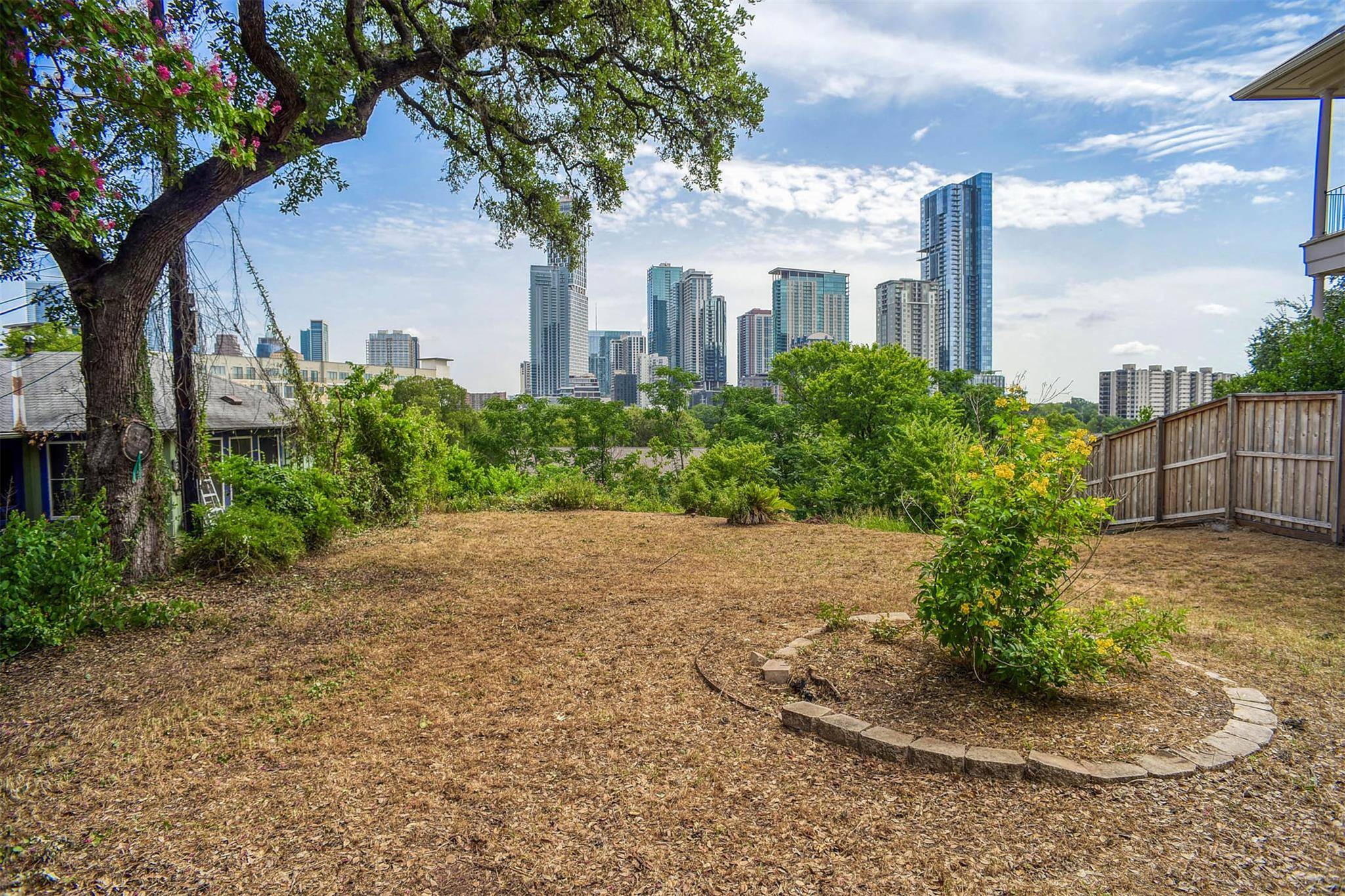 Austin, TX 78704,314 Le Grande Ave