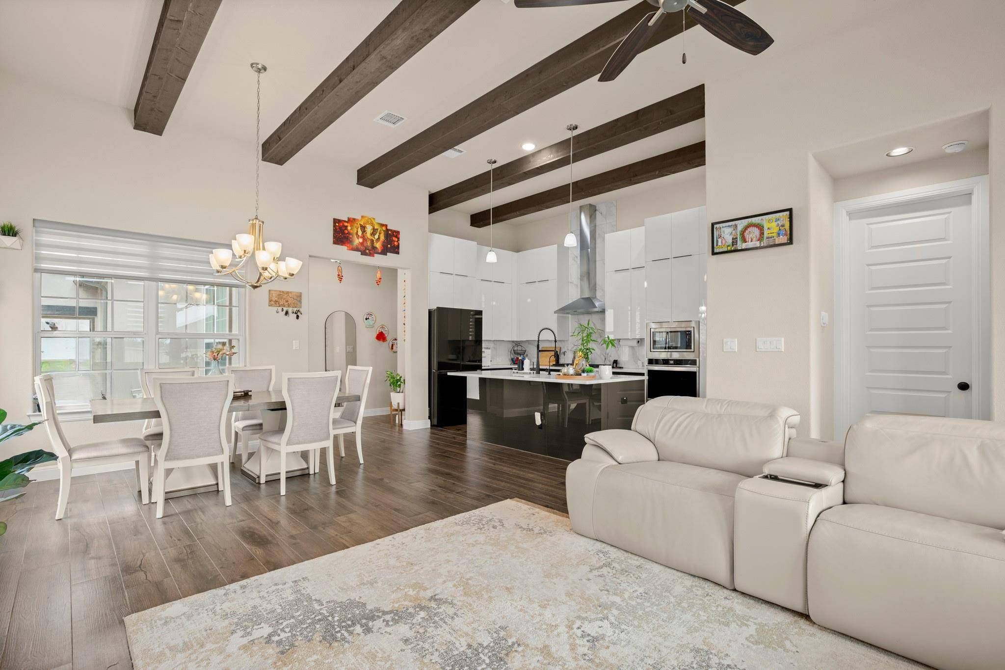 Liberty Hill, TX 78642,525 Faith DR