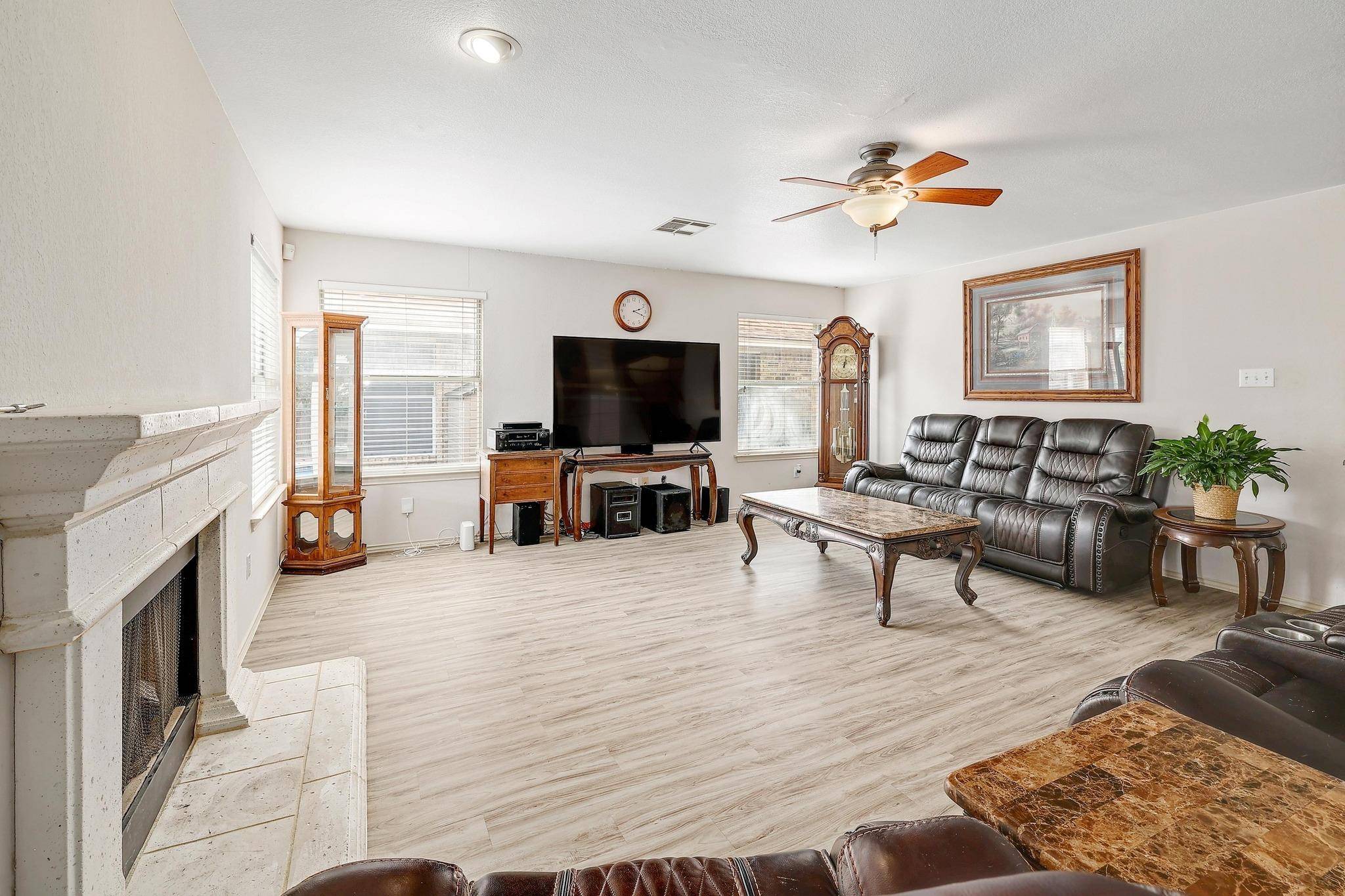 Austin, TX 78728,15433 Ozone PL