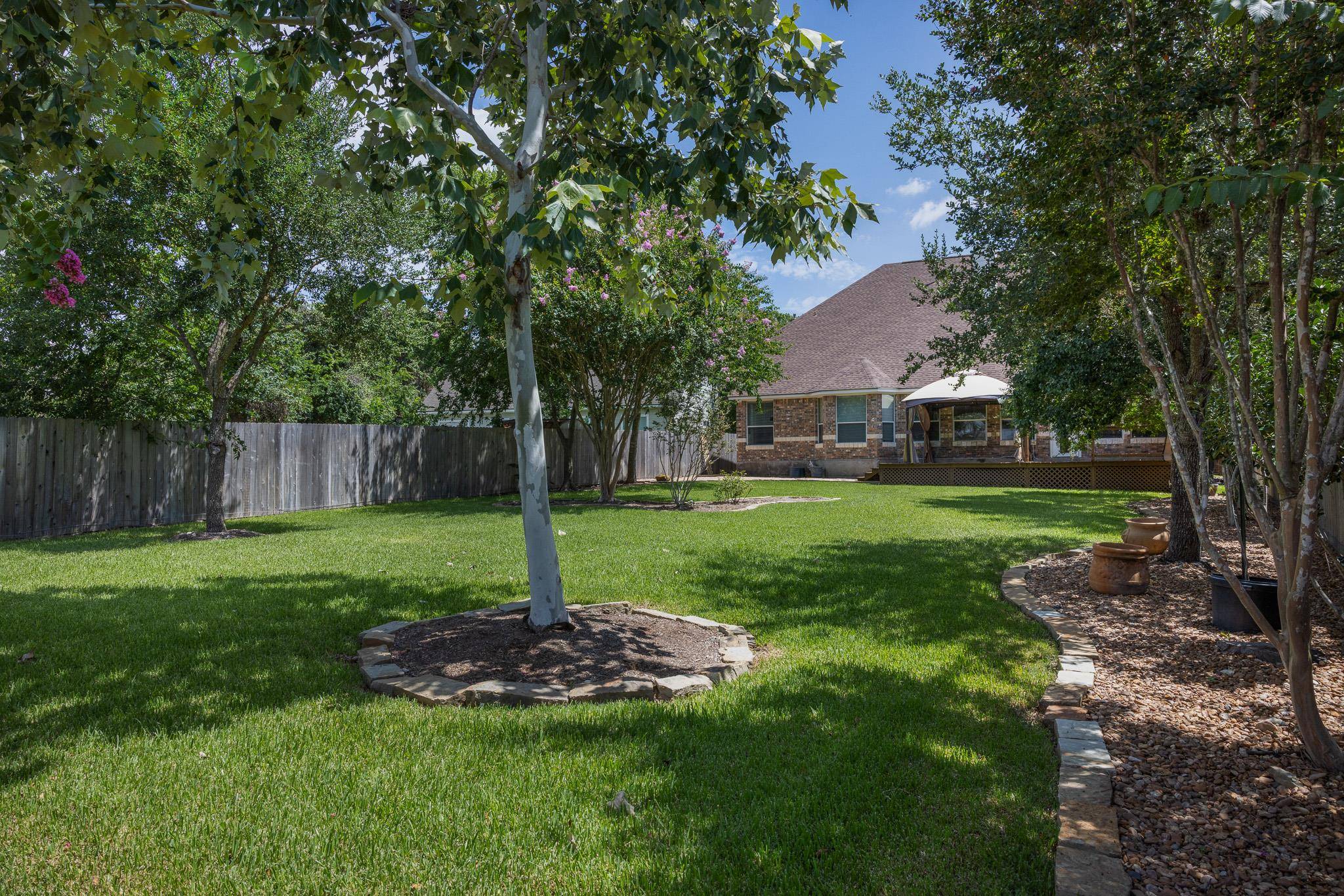 La Grange, TX 78945,929 N Horton ST