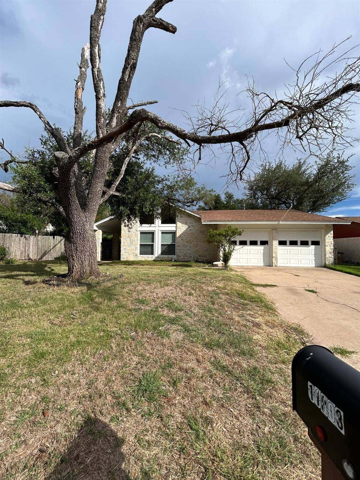 Austin, TX 78759,11803 Charing Cross RD