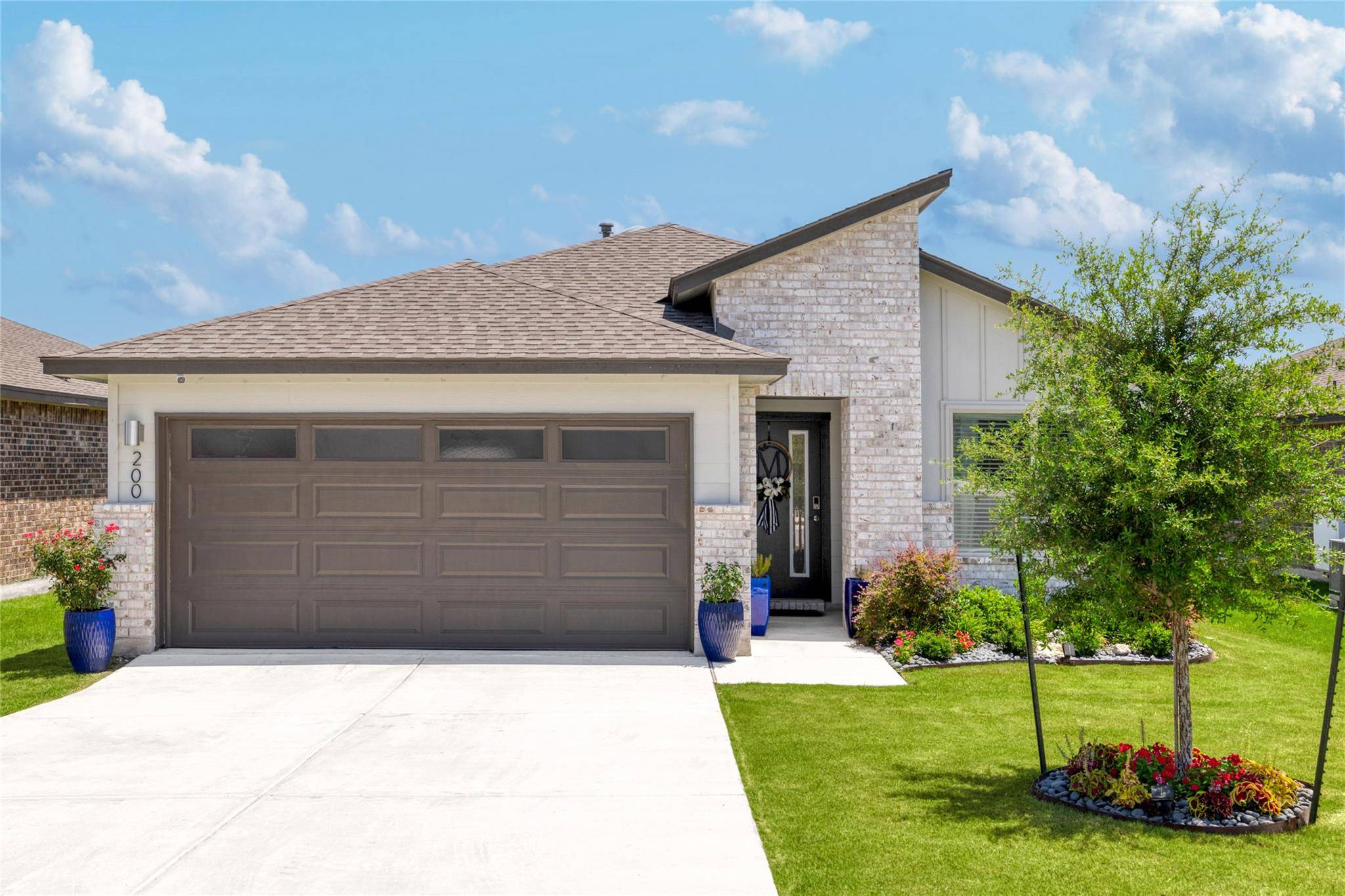 Georgetown, TX 78633,200 Coda XING