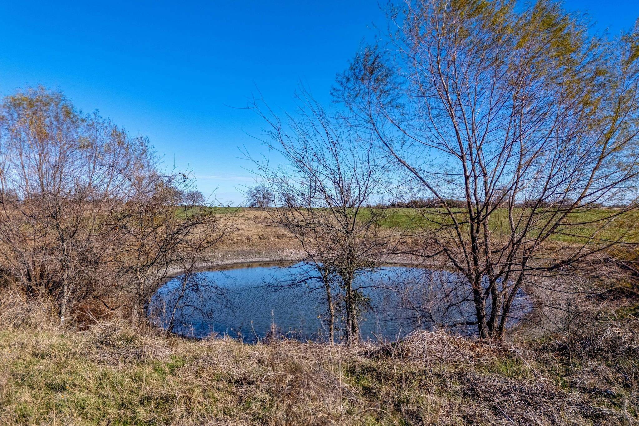 Holland, TX 76534,18502 FM 2268