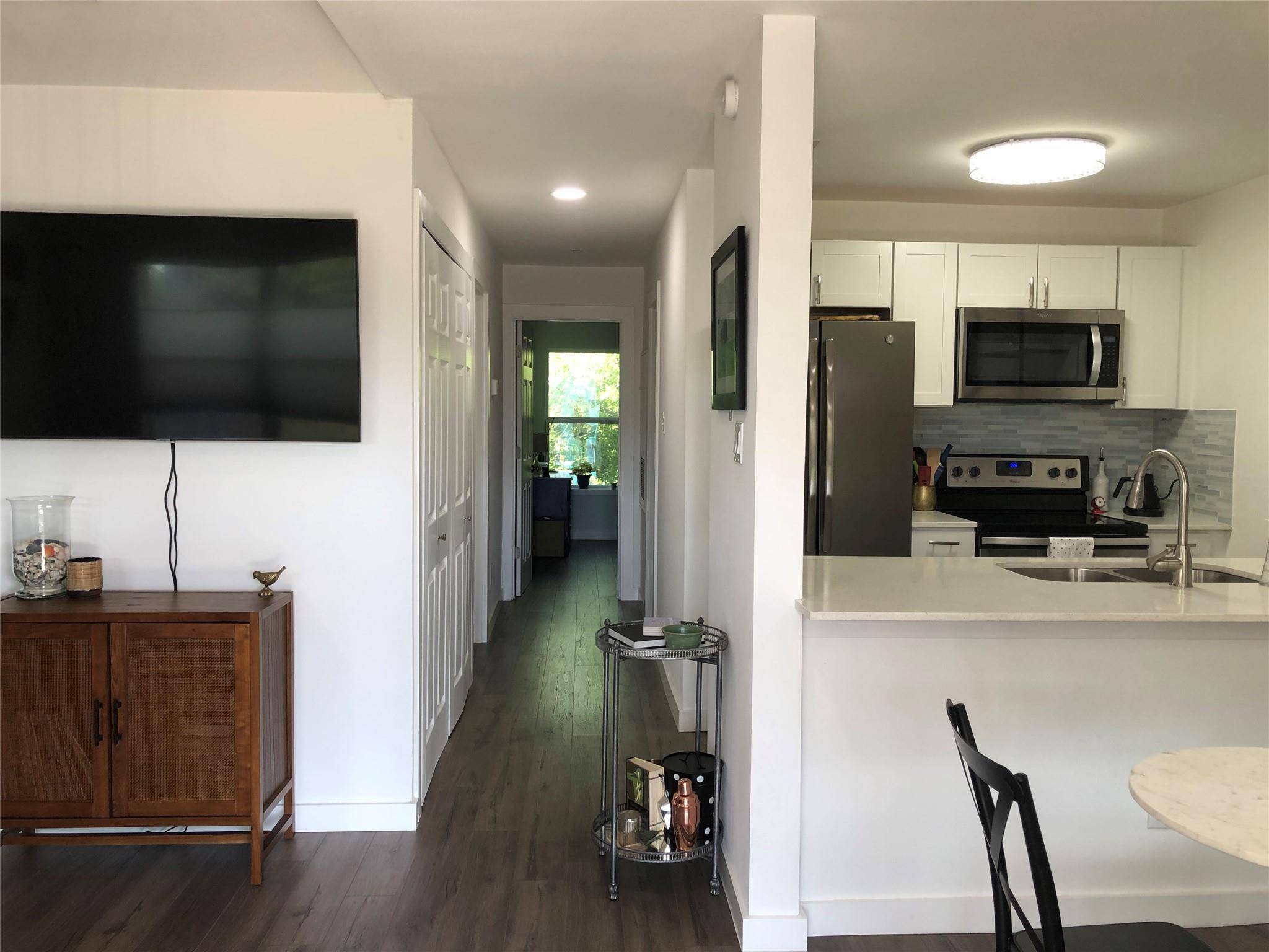 Austin, TX 78752,6409 Burns ST #306