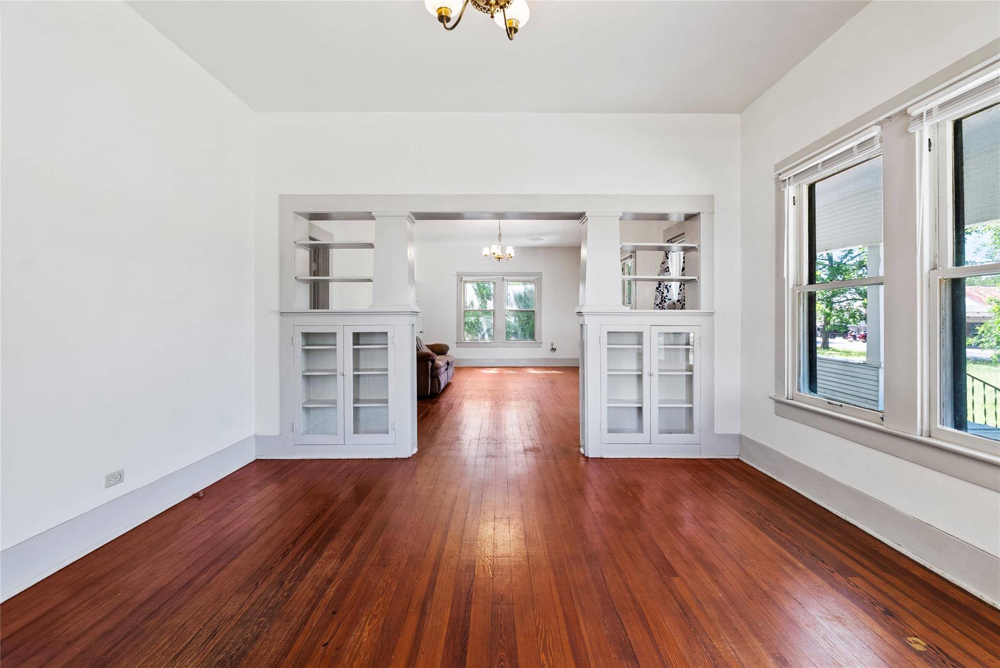 Elgin, TX 78621,1115 N Avenue C