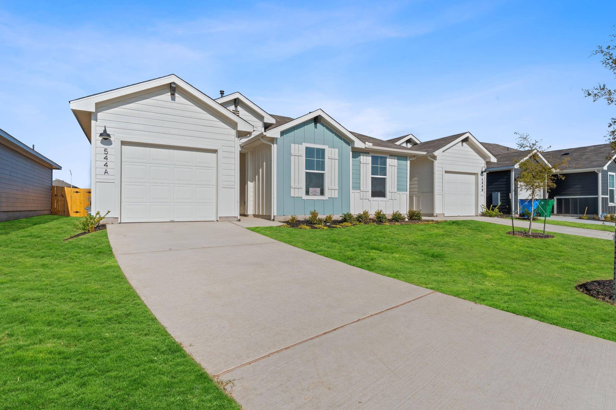 Uhland, TX 78640,582 Arnold LOOP #A