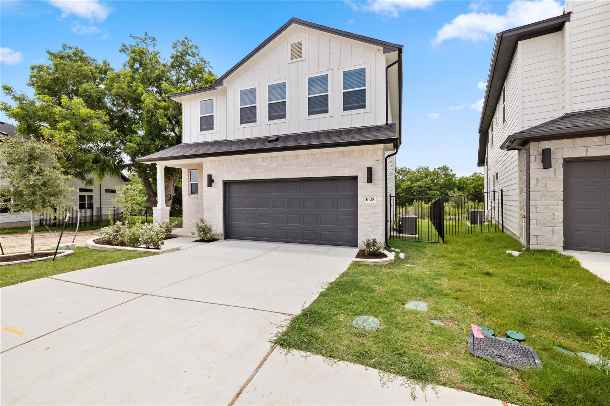 Austin, TX 78758,1608 Kit CIR
