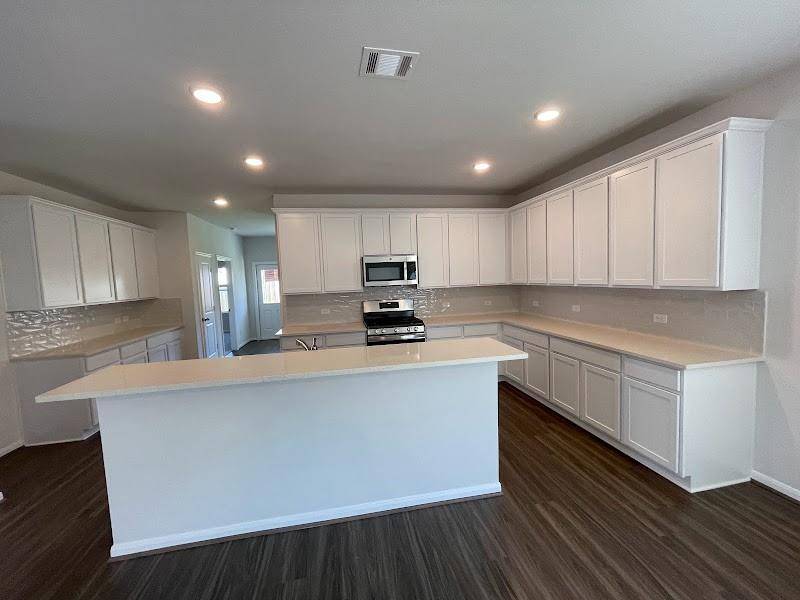 Liberty Hill, TX 78642,256 Crystal Brook DR