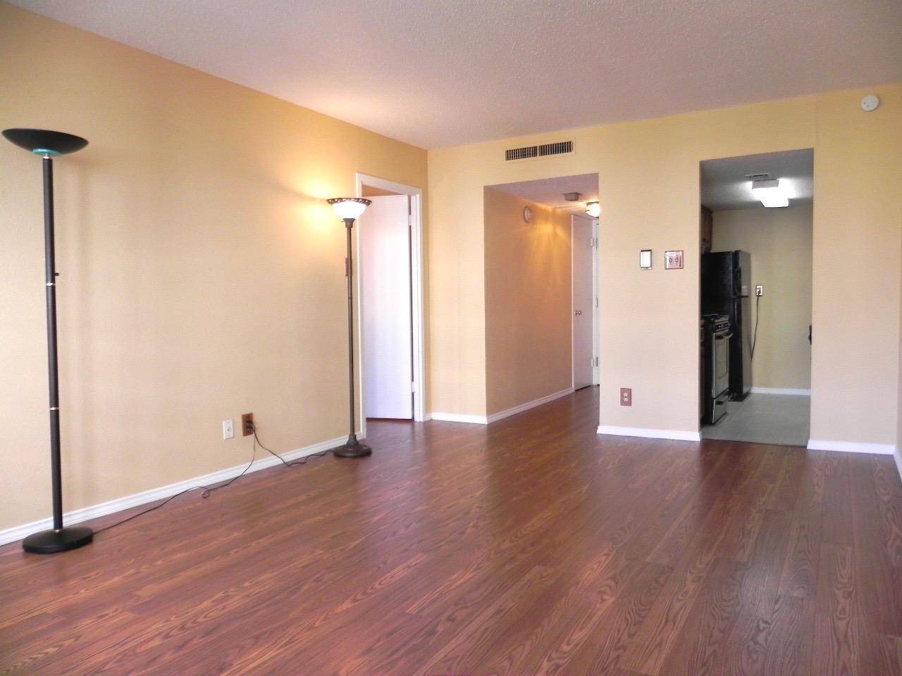 Austin, TX 78701,1800 Lavaca ST #A-516