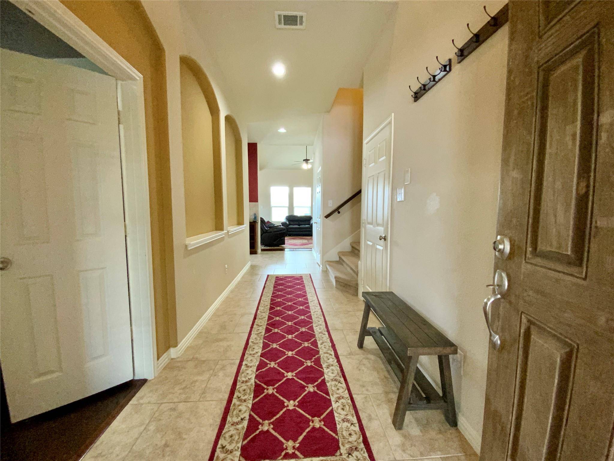 Round Rock, TX 78665,2454 Santa Barbara LOOP