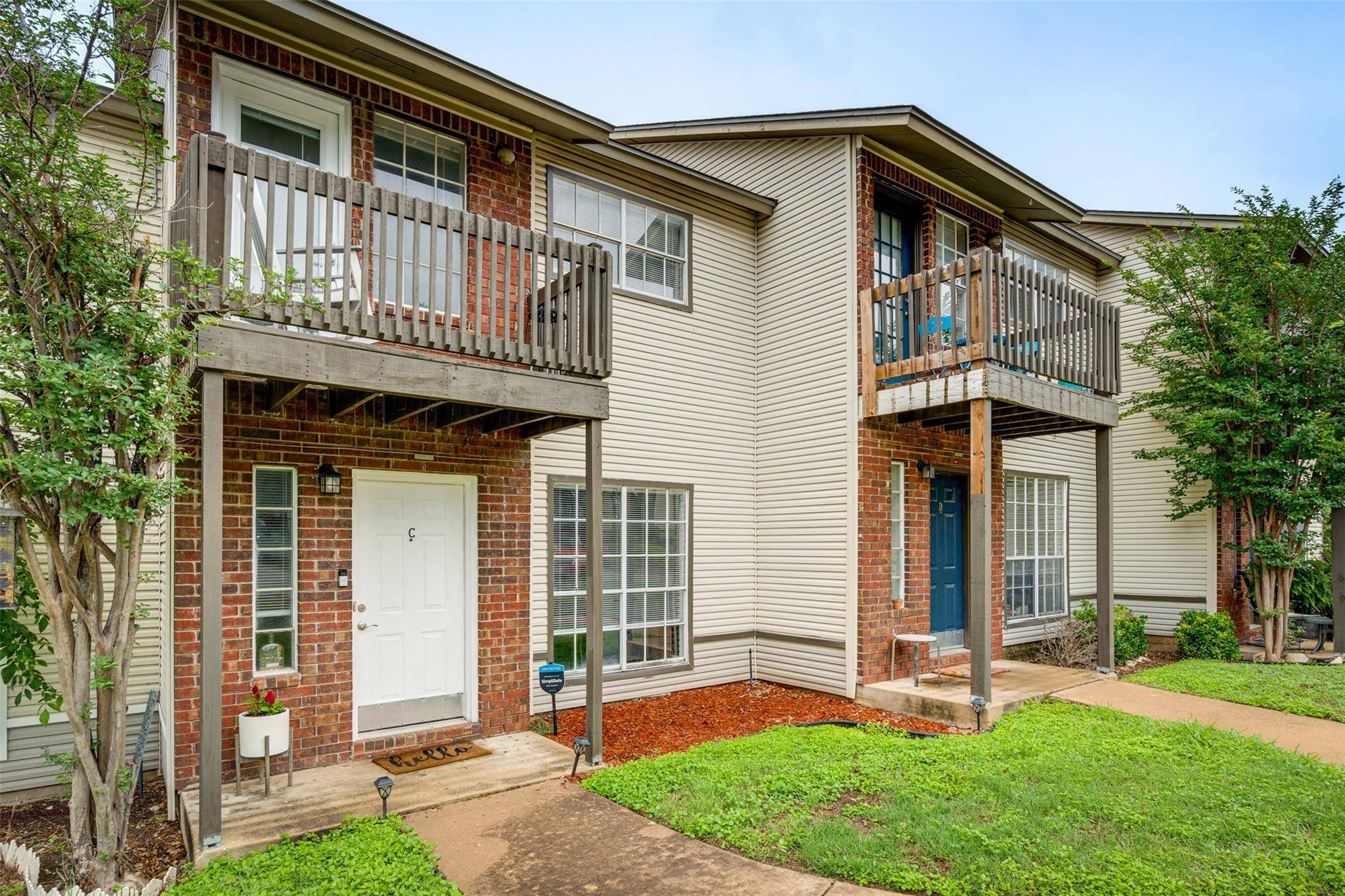 Austin, TX 78741,1815 River Crossing CIR #C