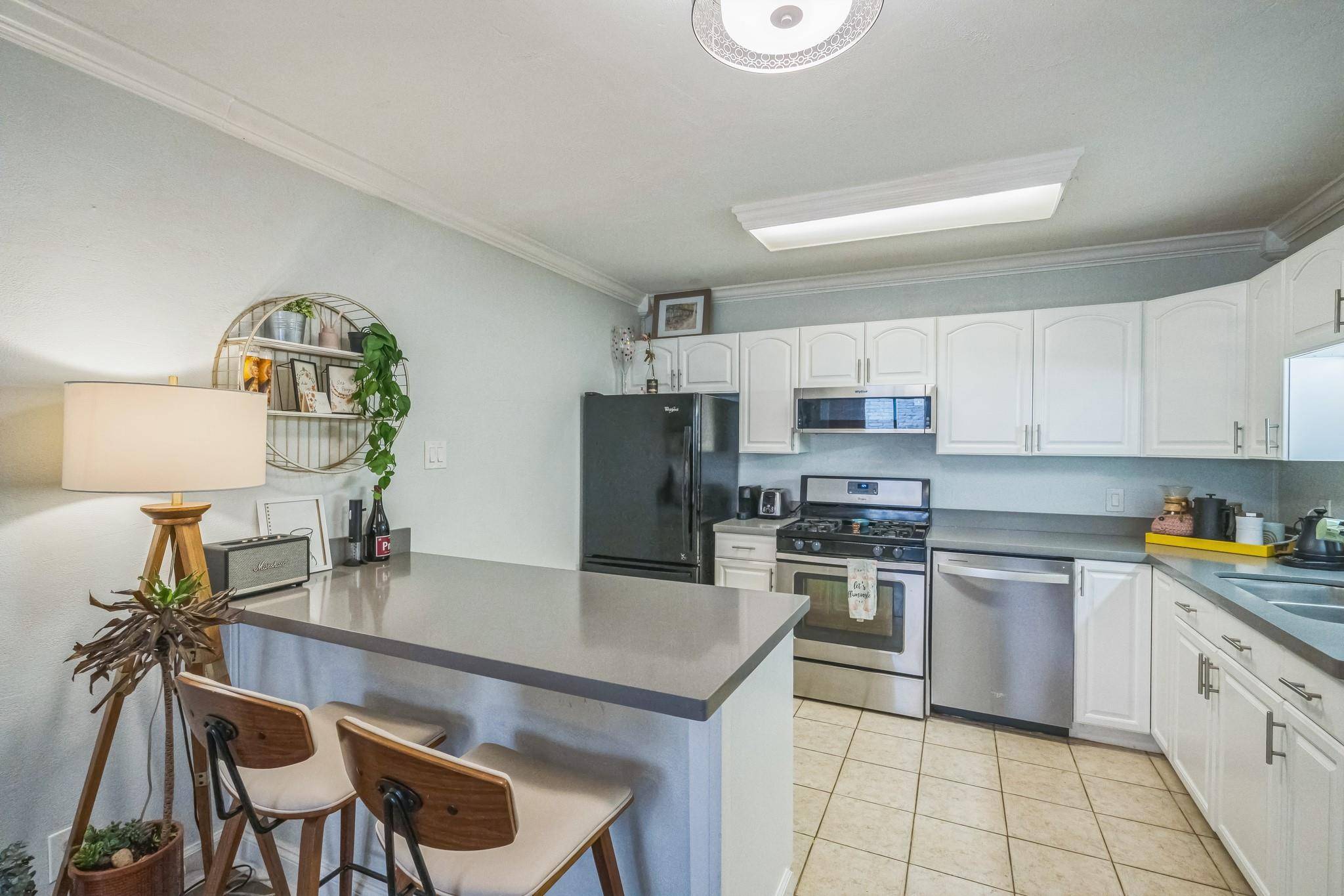 Austin, TX 78741,1304 Summit ST #107