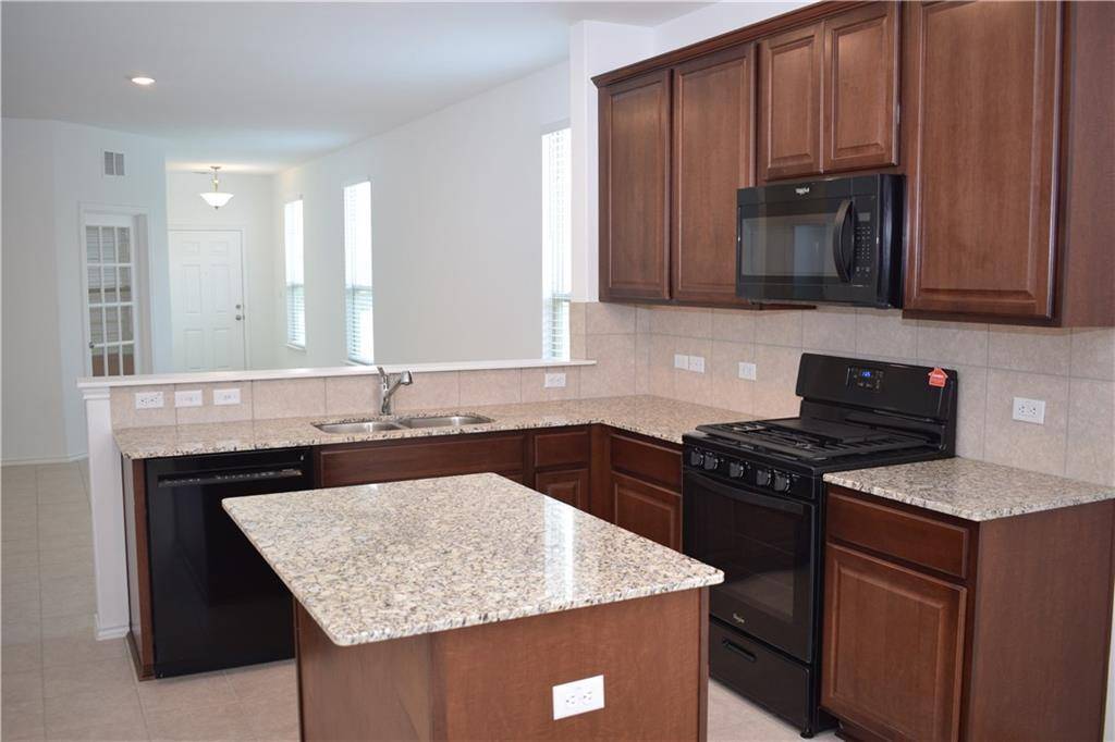 Georgetown, TX 78626,409 English Oak ST