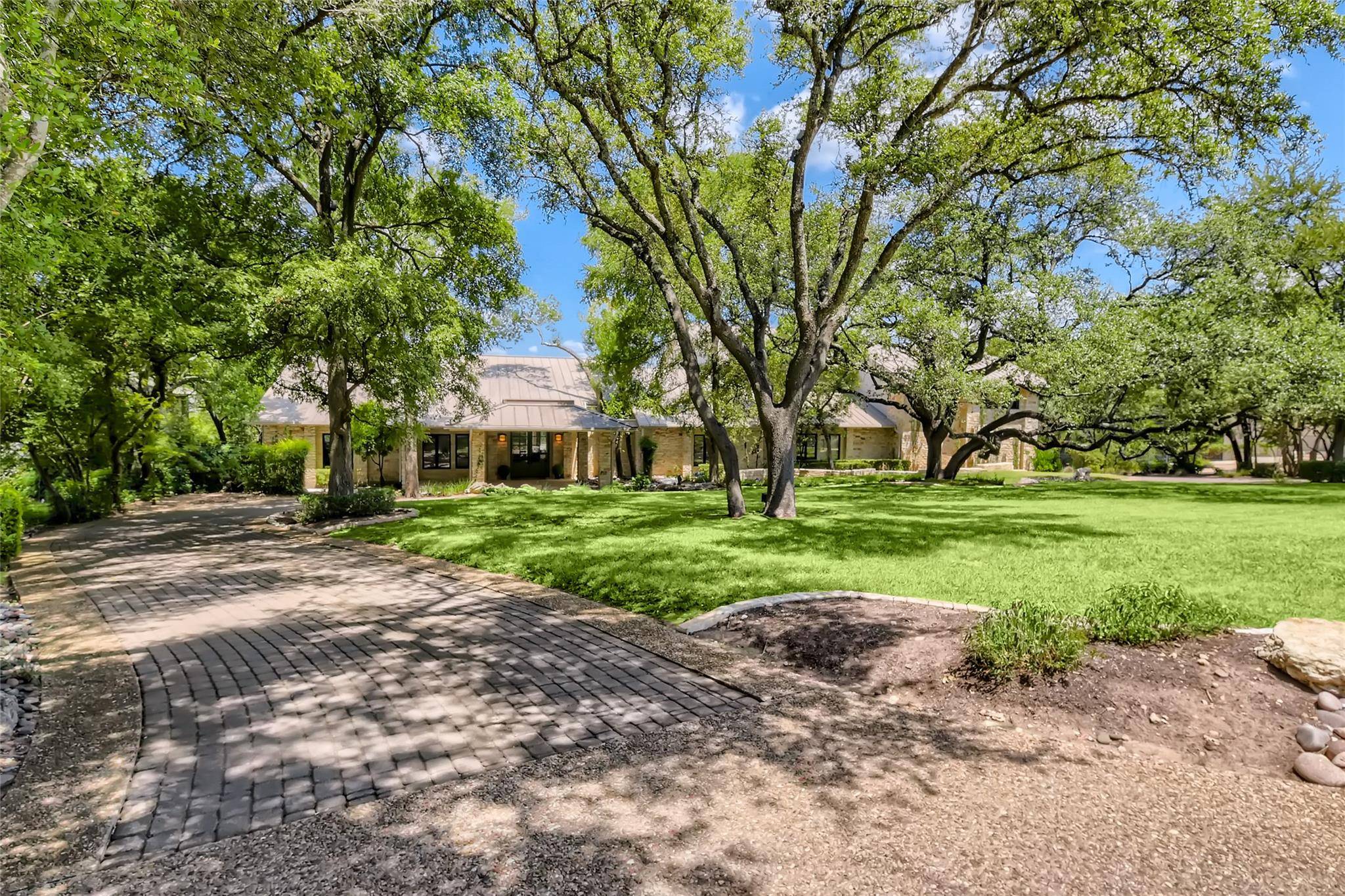 Austin, TX 78746,78 St Stephens School RD