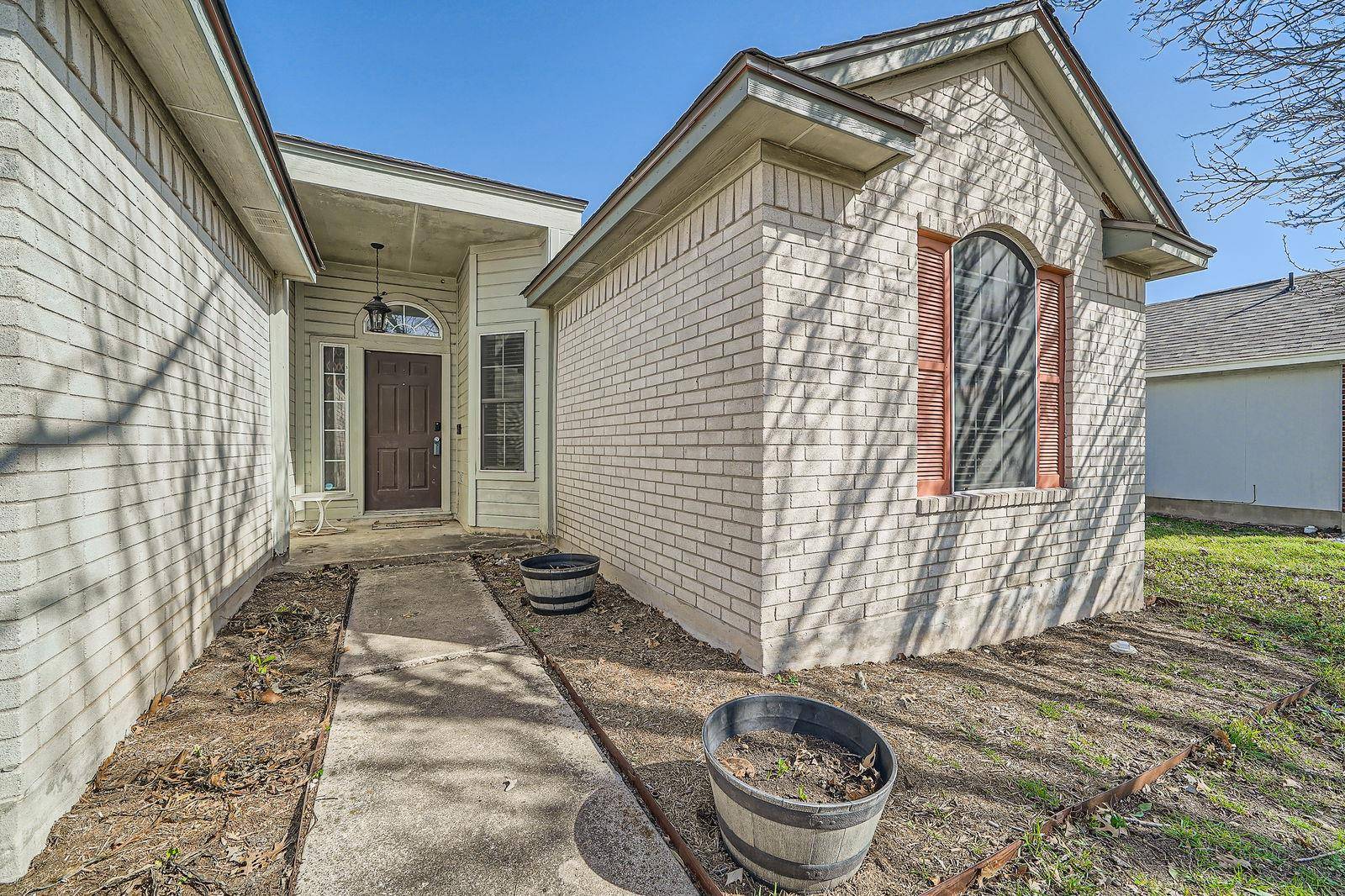 Hutto, TX 78634,506 Meadowside DR