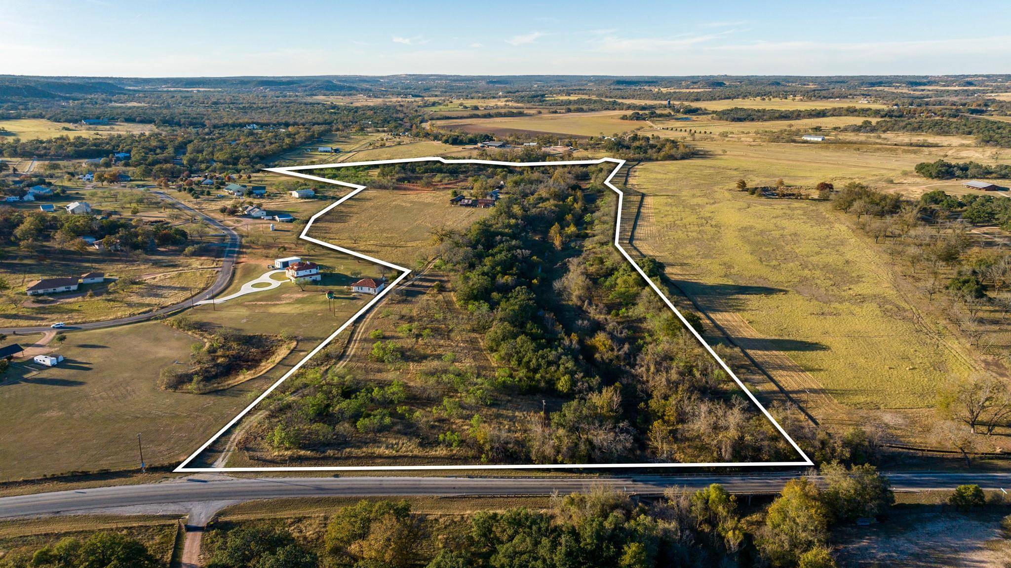 Fredericksburg, TX 78624,3880 N State Highway 16 HWY