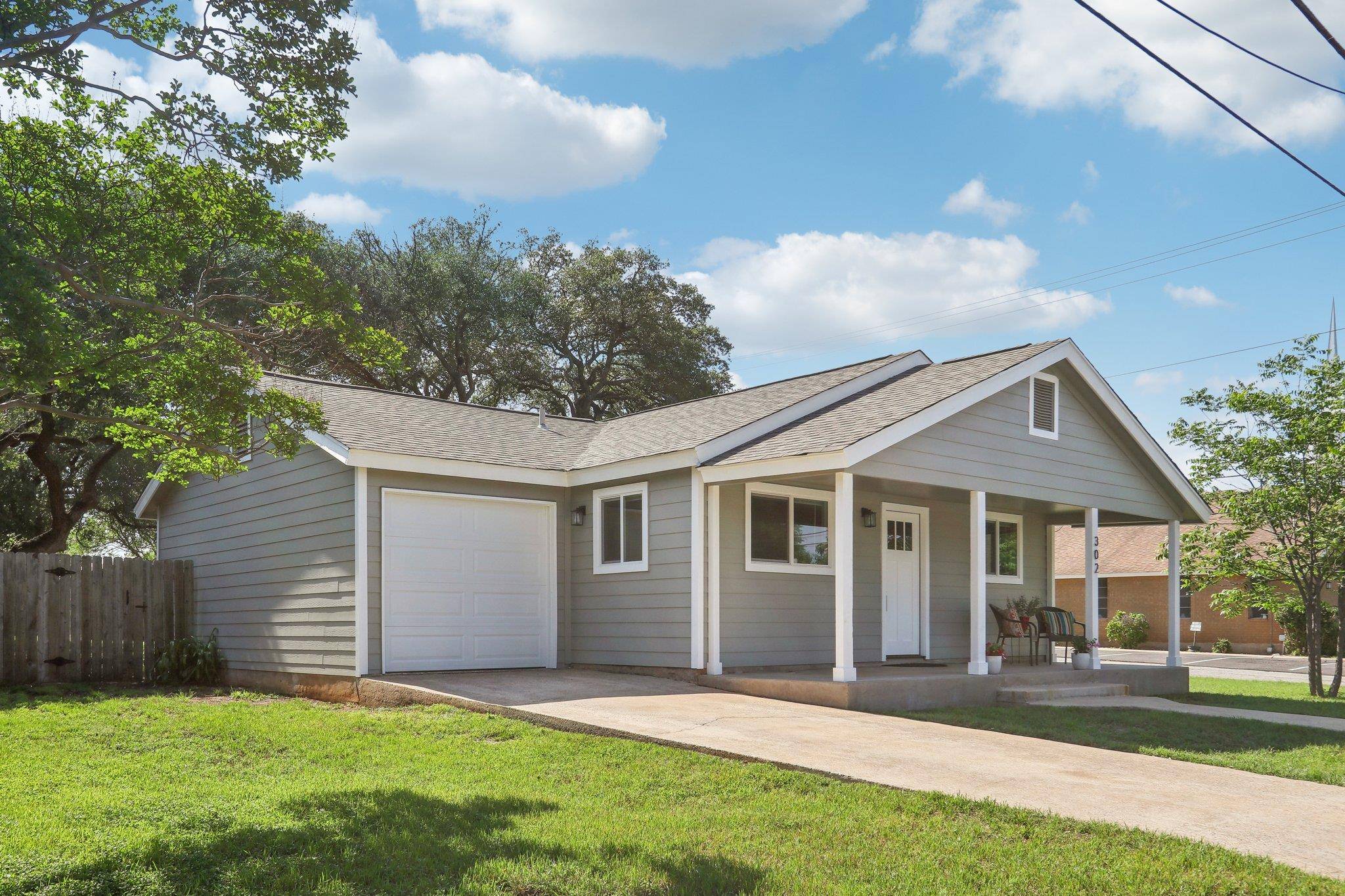Georgetown, TX 78626,302 MARTIN LUTHER KING ST