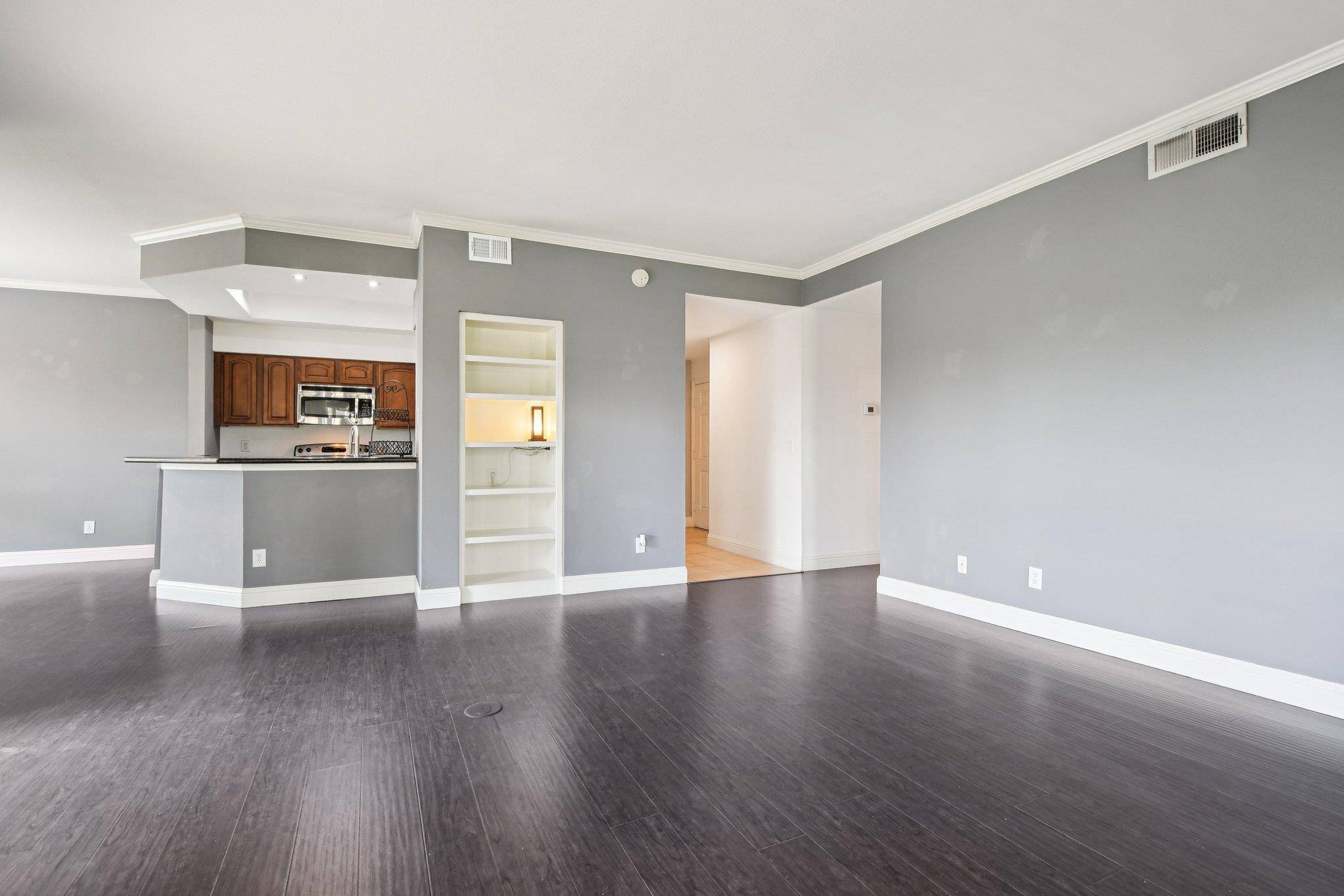 Austin, TX 78730,6000 Shepherd Mountain CV #2201