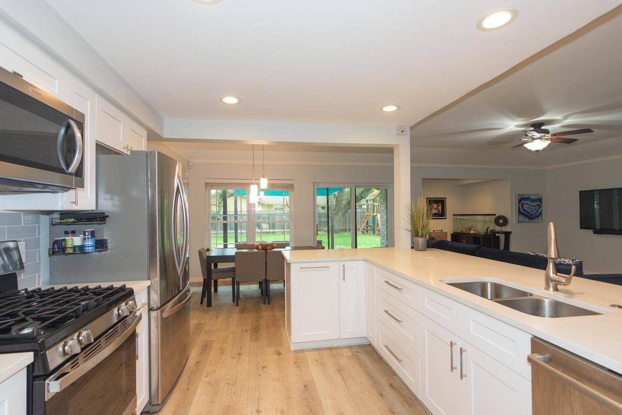 Austin, TX 78759,11602 Three Oaks TRL