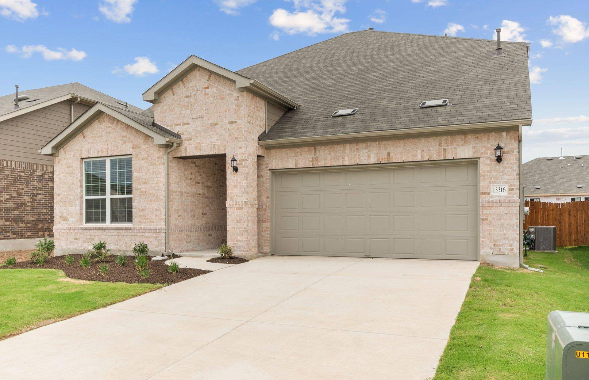 Manor, TX 78653,13316 Lapoynor ST