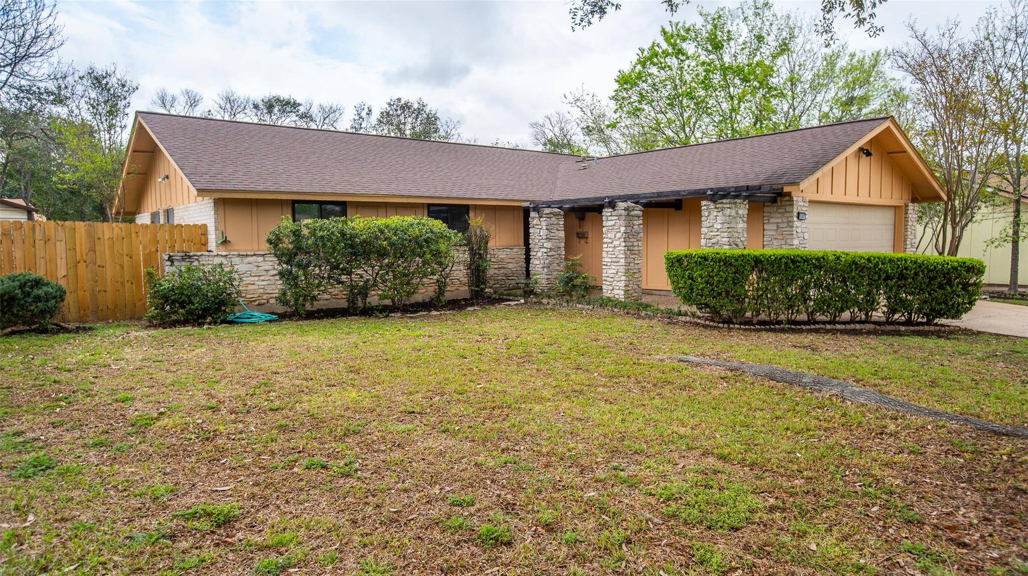 Austin, TX 78745,5307 Presidio RD