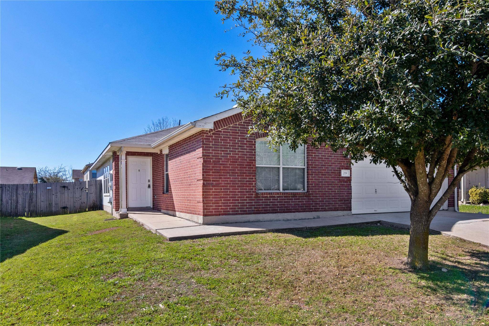 Hutto, TX 78634,219 Almquist ST