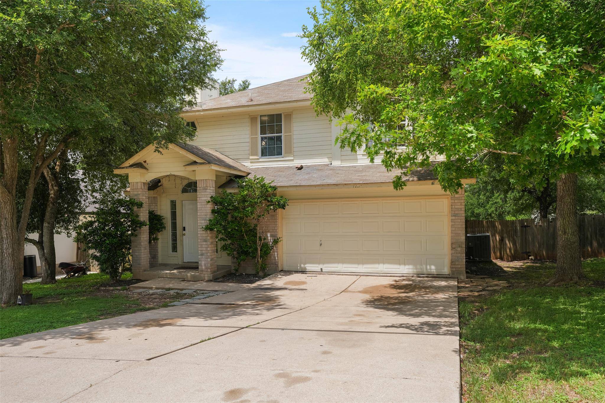 Cedar Creek, TX 78612,176 Oak River RD