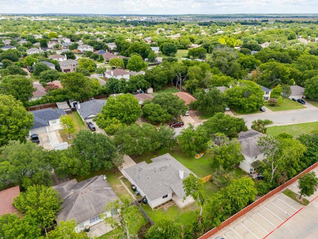 Kyle, TX 78640,220 Masonwood DR