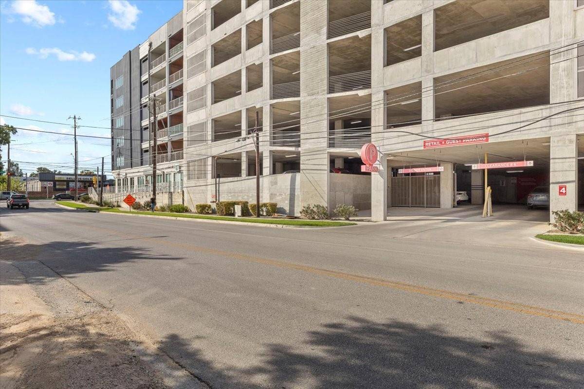 Austin, TX 78745,4361 S Congress Ave #602