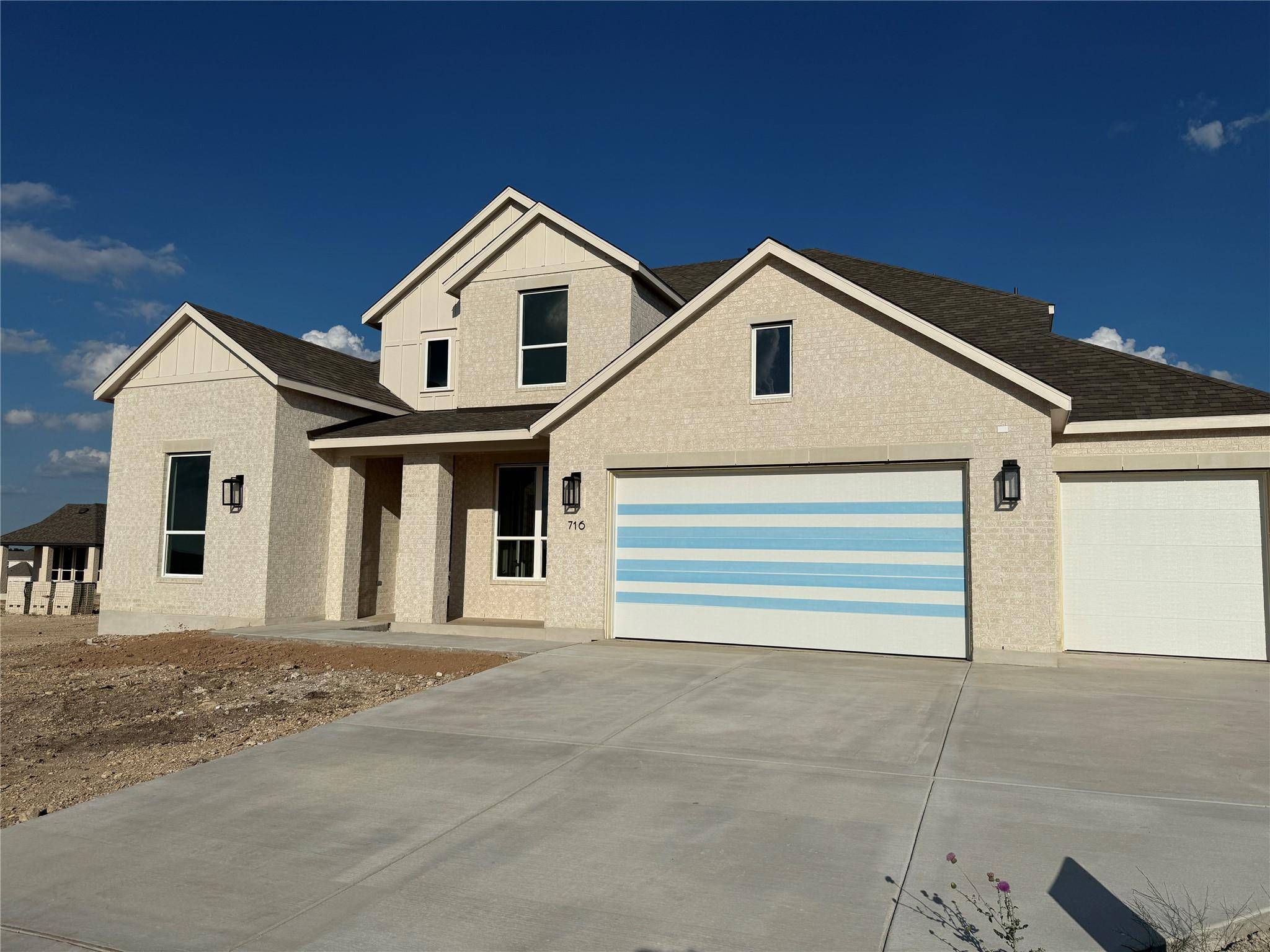 Liberty Hill, TX 78642,716 South Hemingway LOOP