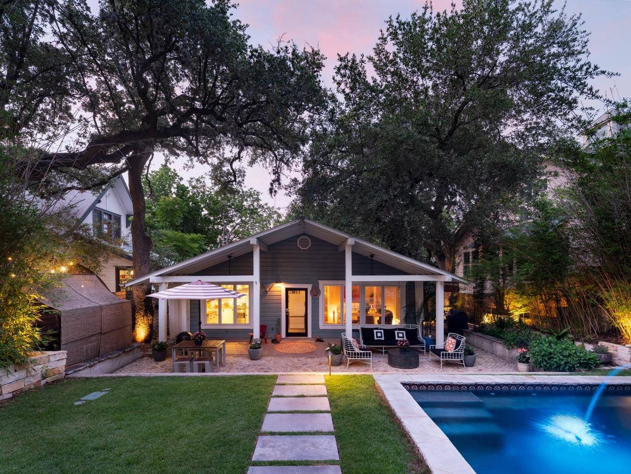 Austin, TX 78704,1005 E Riverside DR