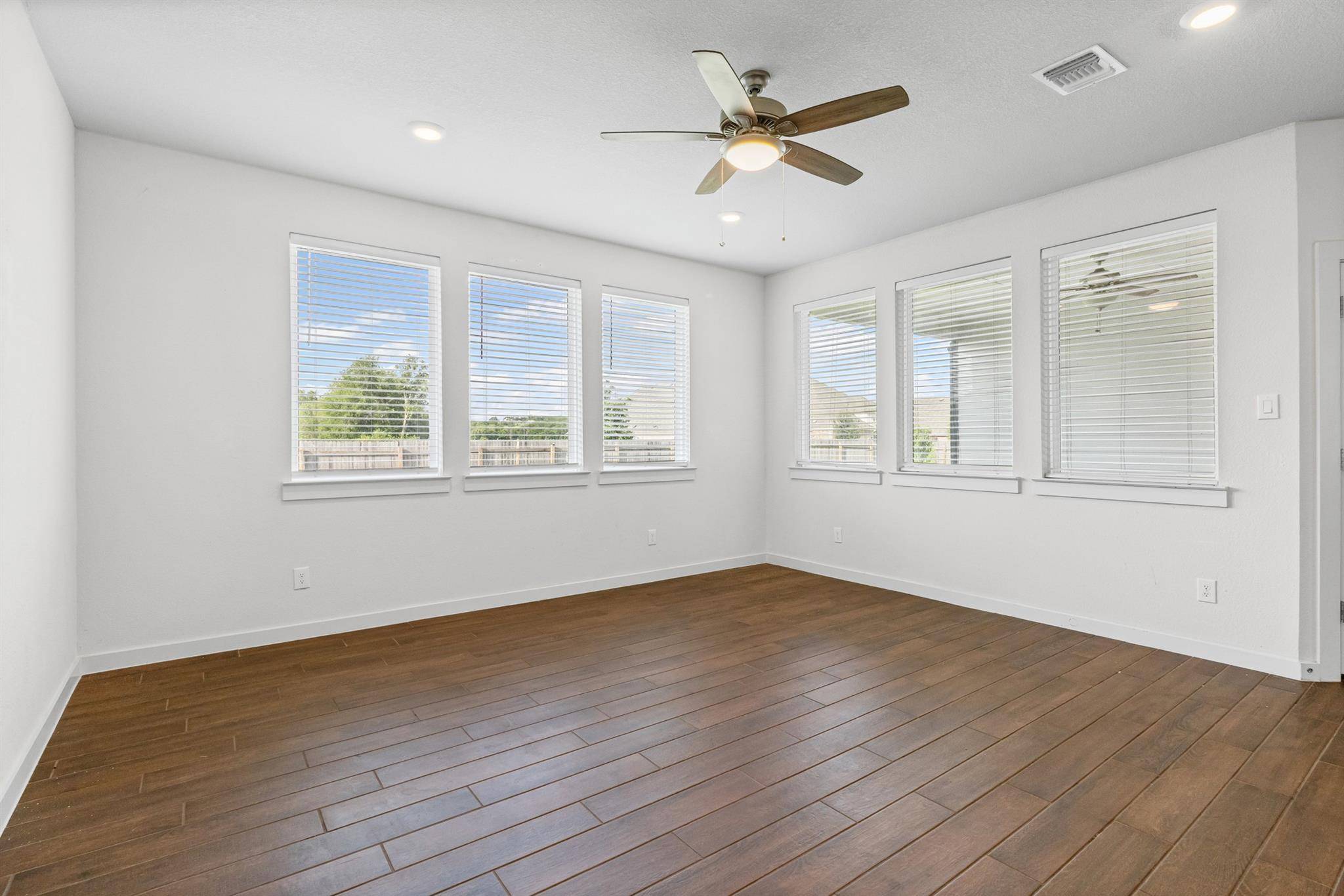 Hutto, TX 78634,214 Bethany Creek DR