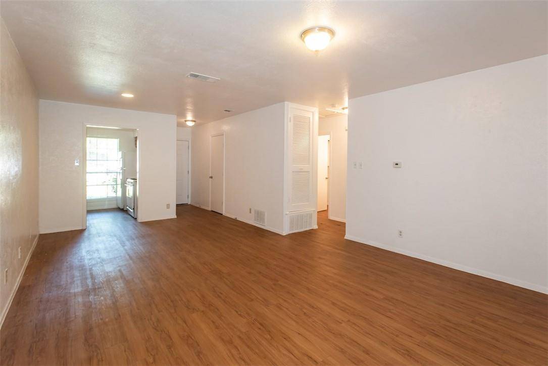 Austin, TX 78758,9007 Little Walnut PKWY #A