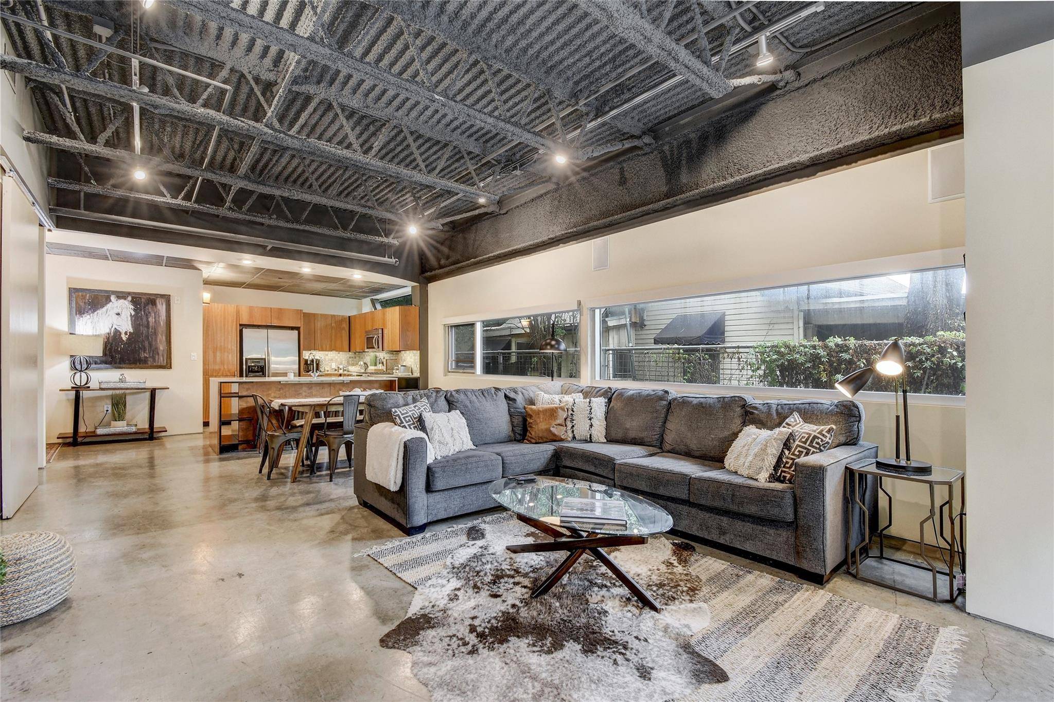 Austin, TX 78702,601 Brushy ST #205