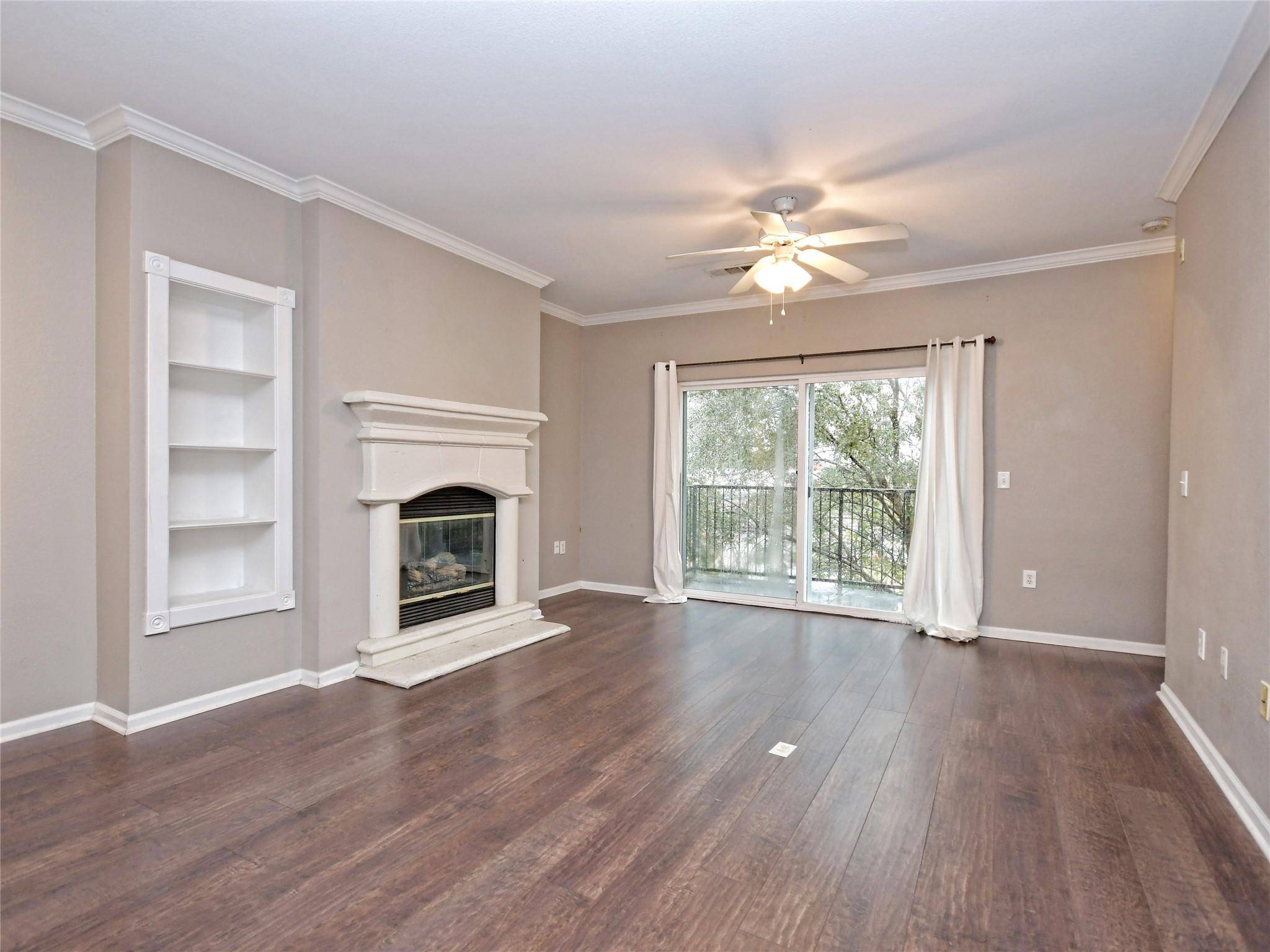 Austin, TX 78730,11203 Ranch Road 2222 #906