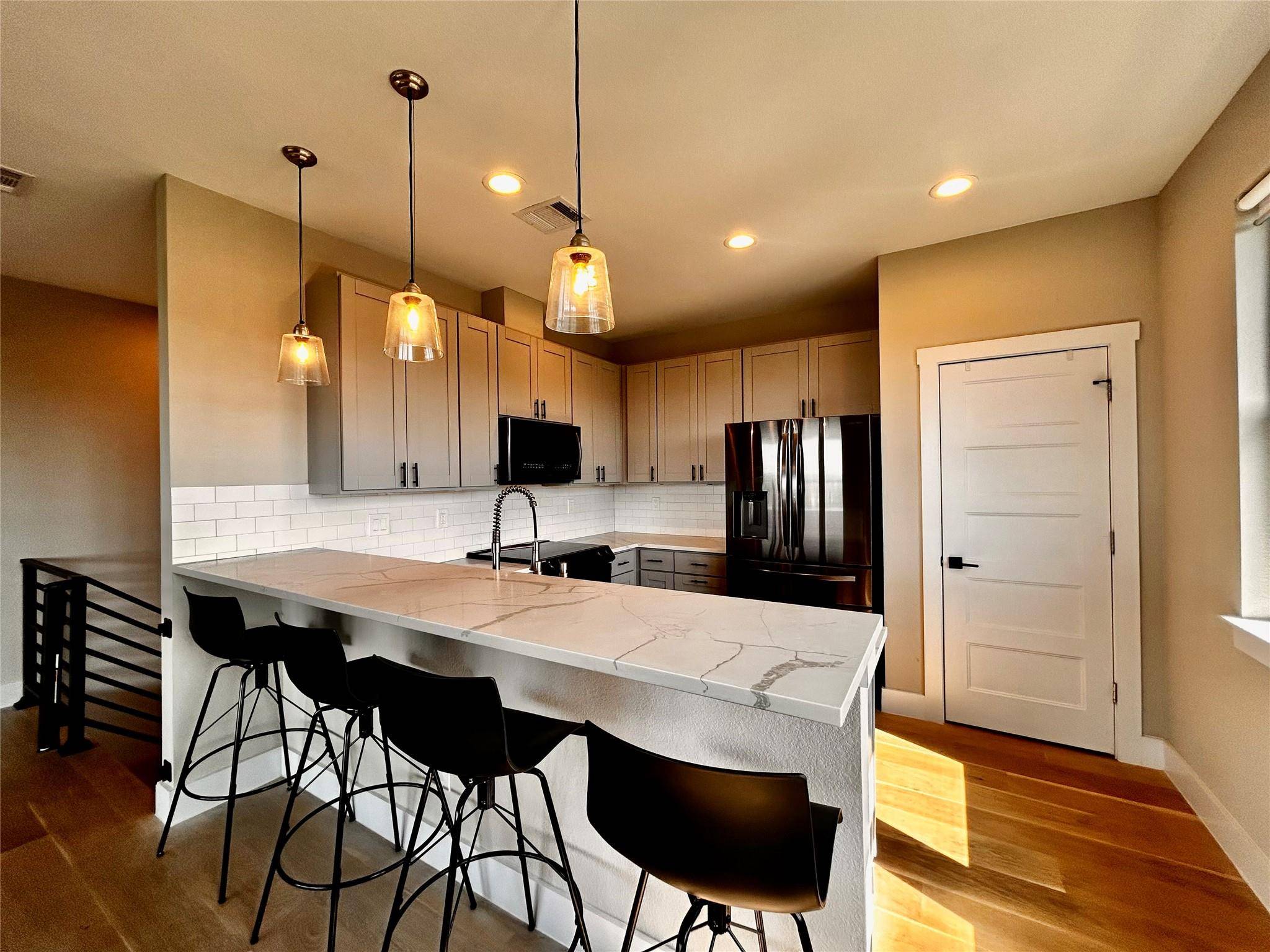 Point Venture, TX 78645,18700 Venture DR