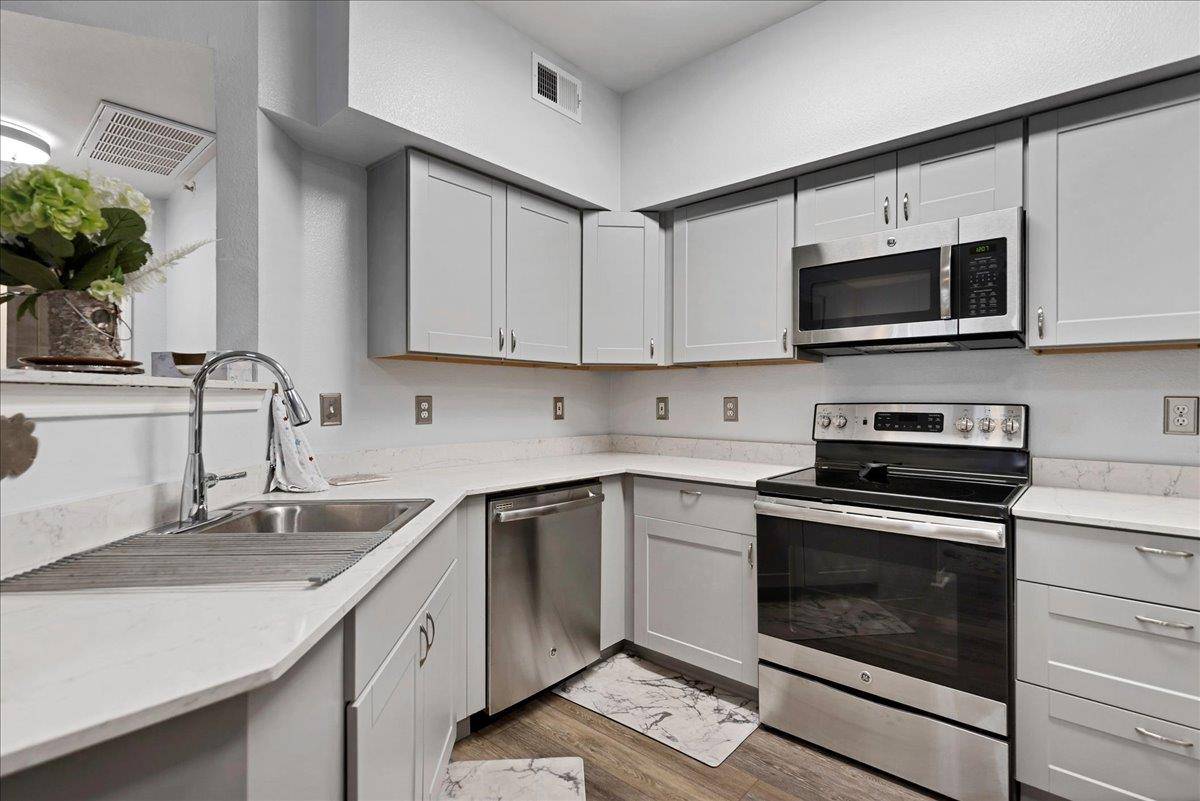 Austin, TX 78758,2320 Gracy Farms LN #918