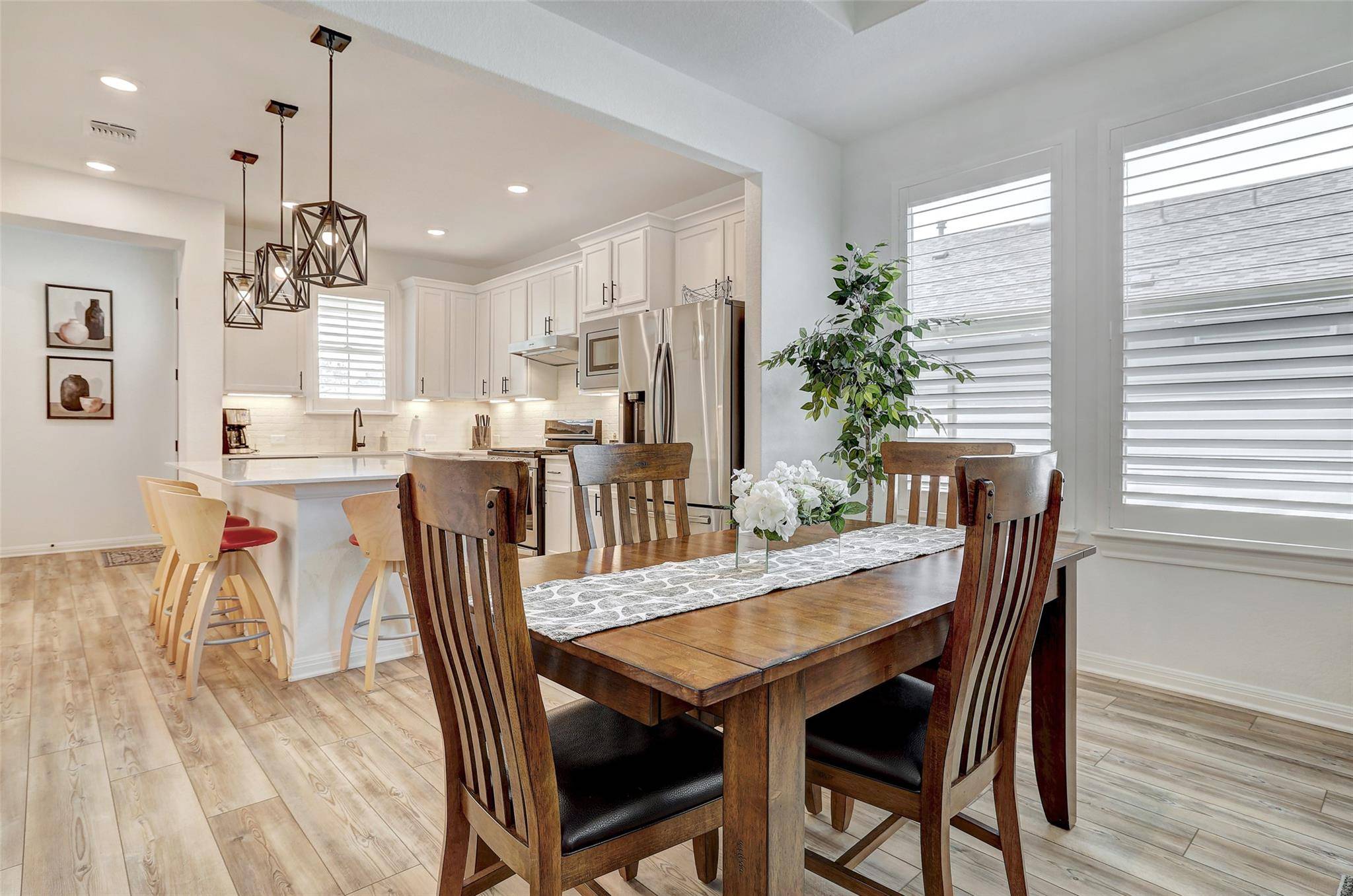 Georgetown, TX 78633,102 Bristol CV