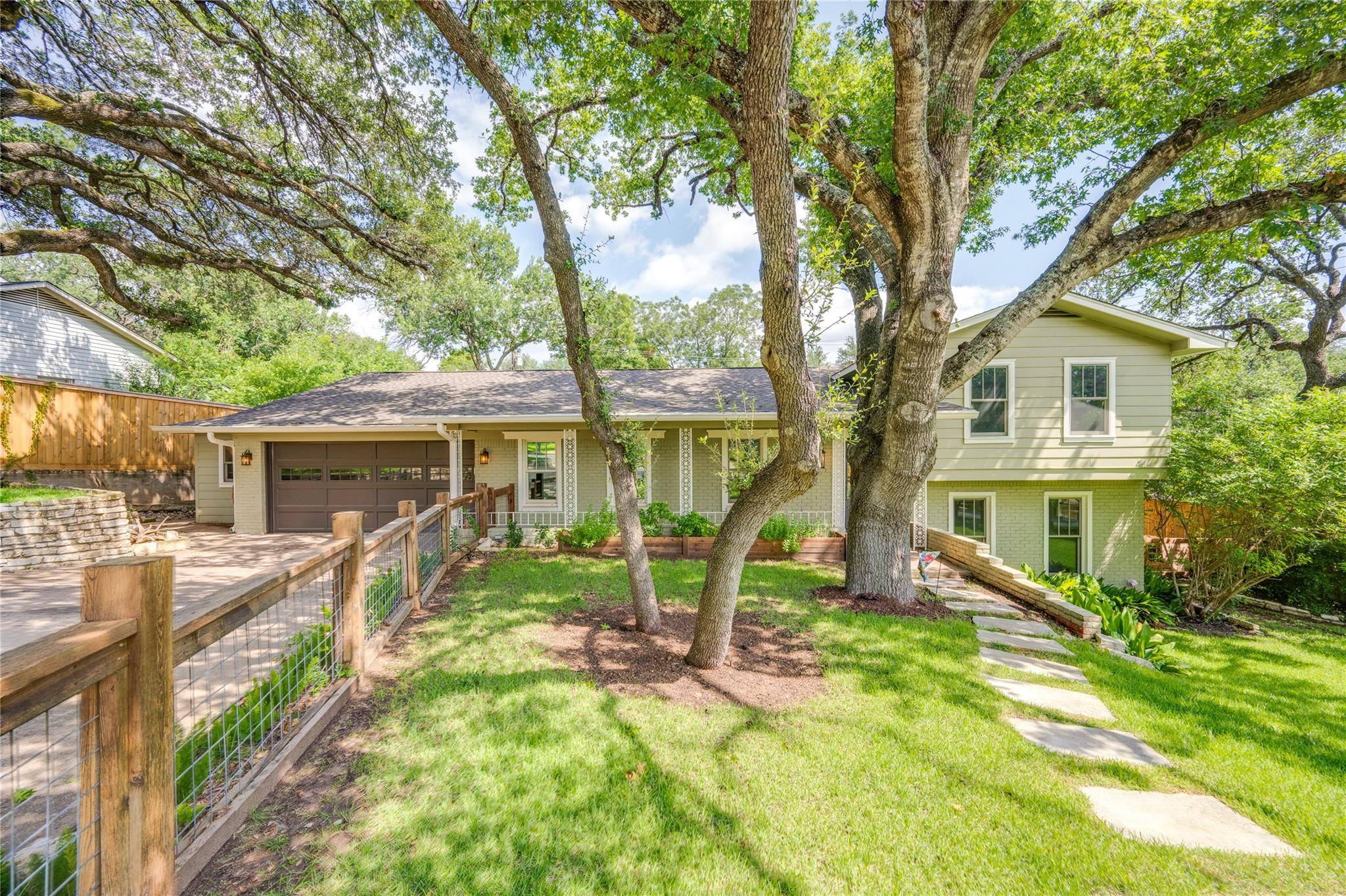 Austin, TX 78759,8722 Silverhill LN