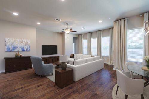 Liberty Hill, TX 78642,304 Leon LOOP