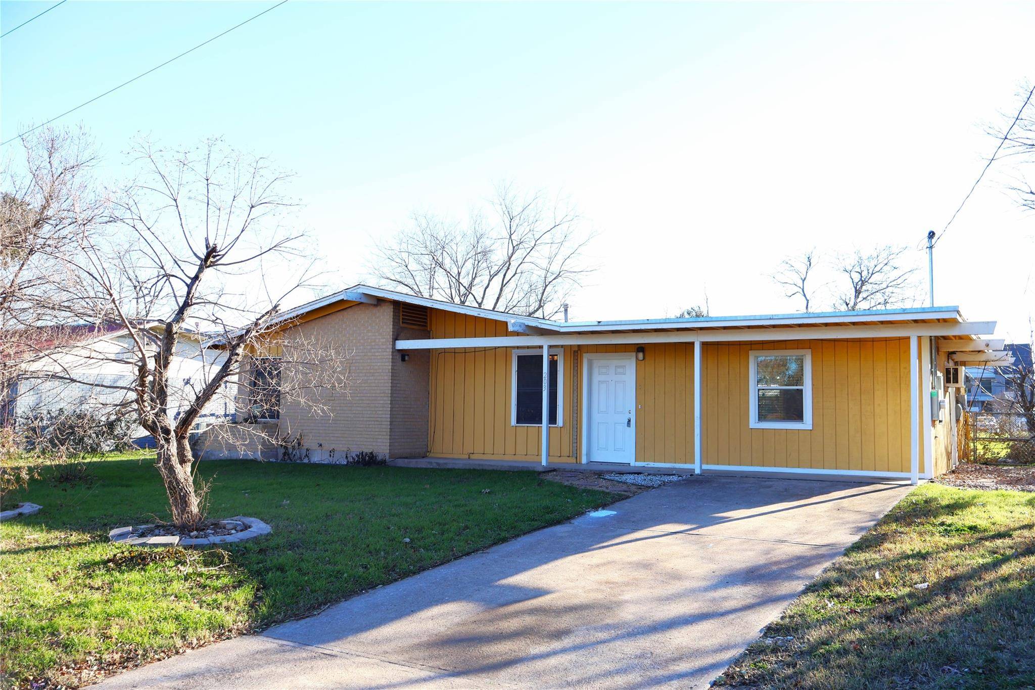 Austin, TX 78753,203 E Lola DR