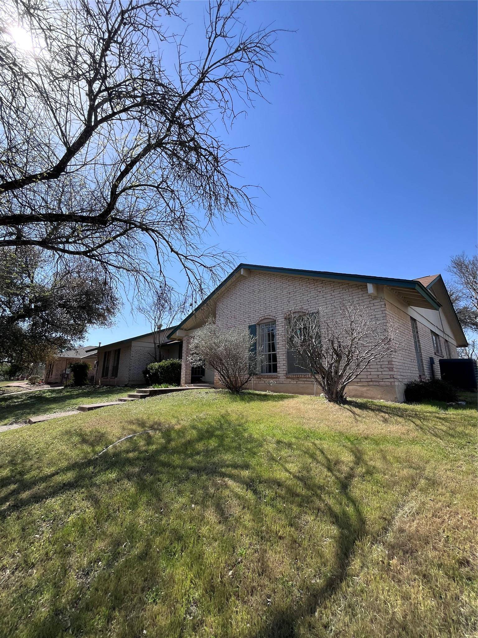 Austin, TX 78745,5804 Cherry Creek DR