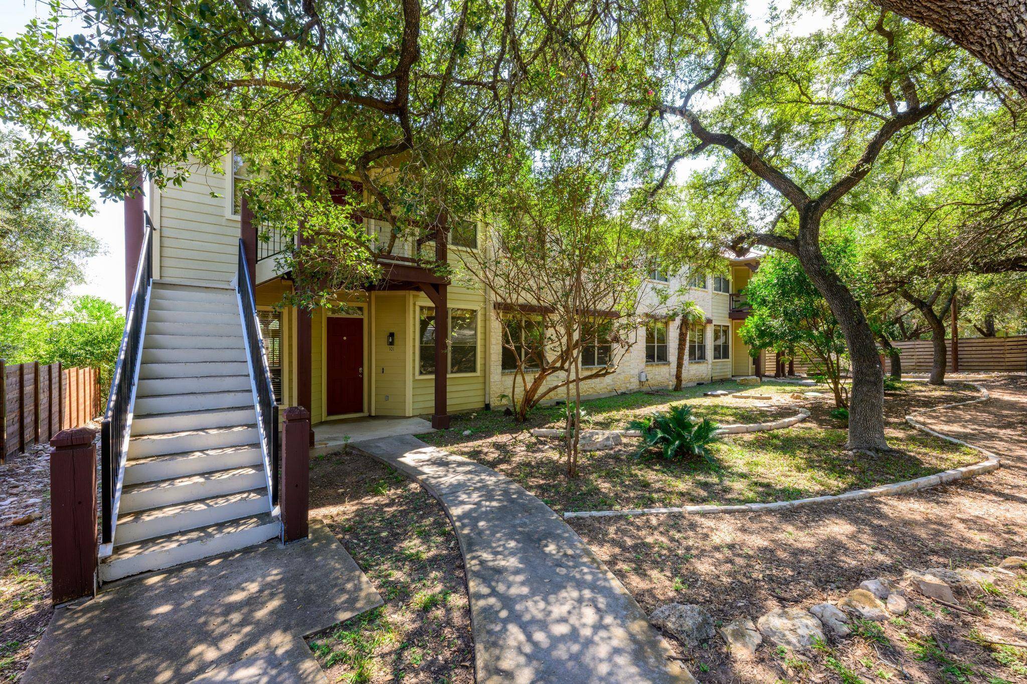 Austin, TX 78734,1101 OAK HURST RD #101