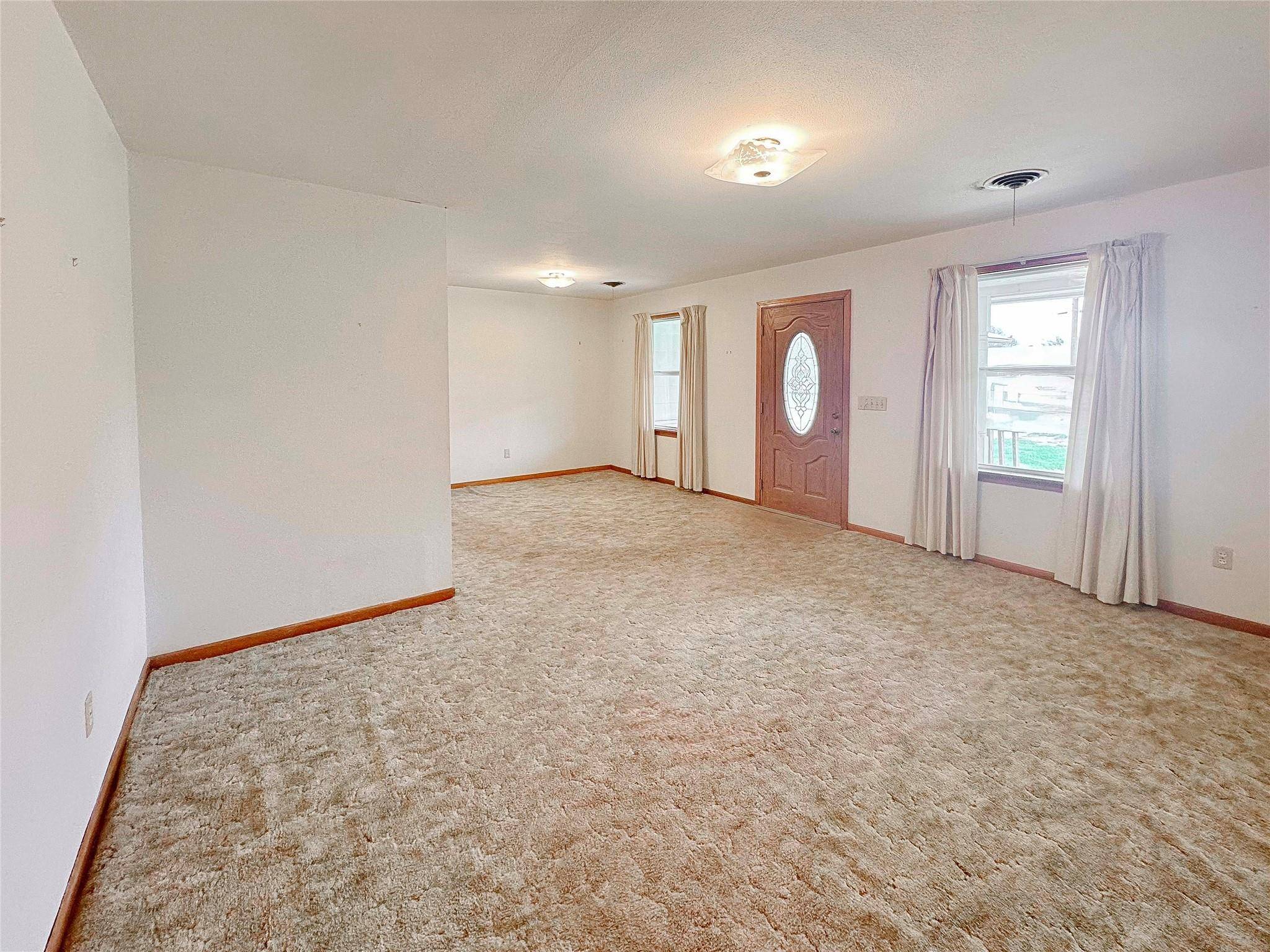 Giddings, TX 78942,419 N Knox Ave